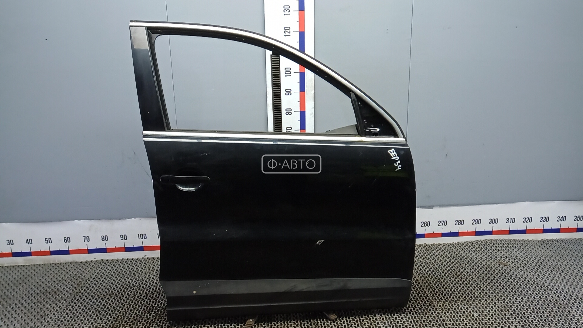 Дверь передняя правая