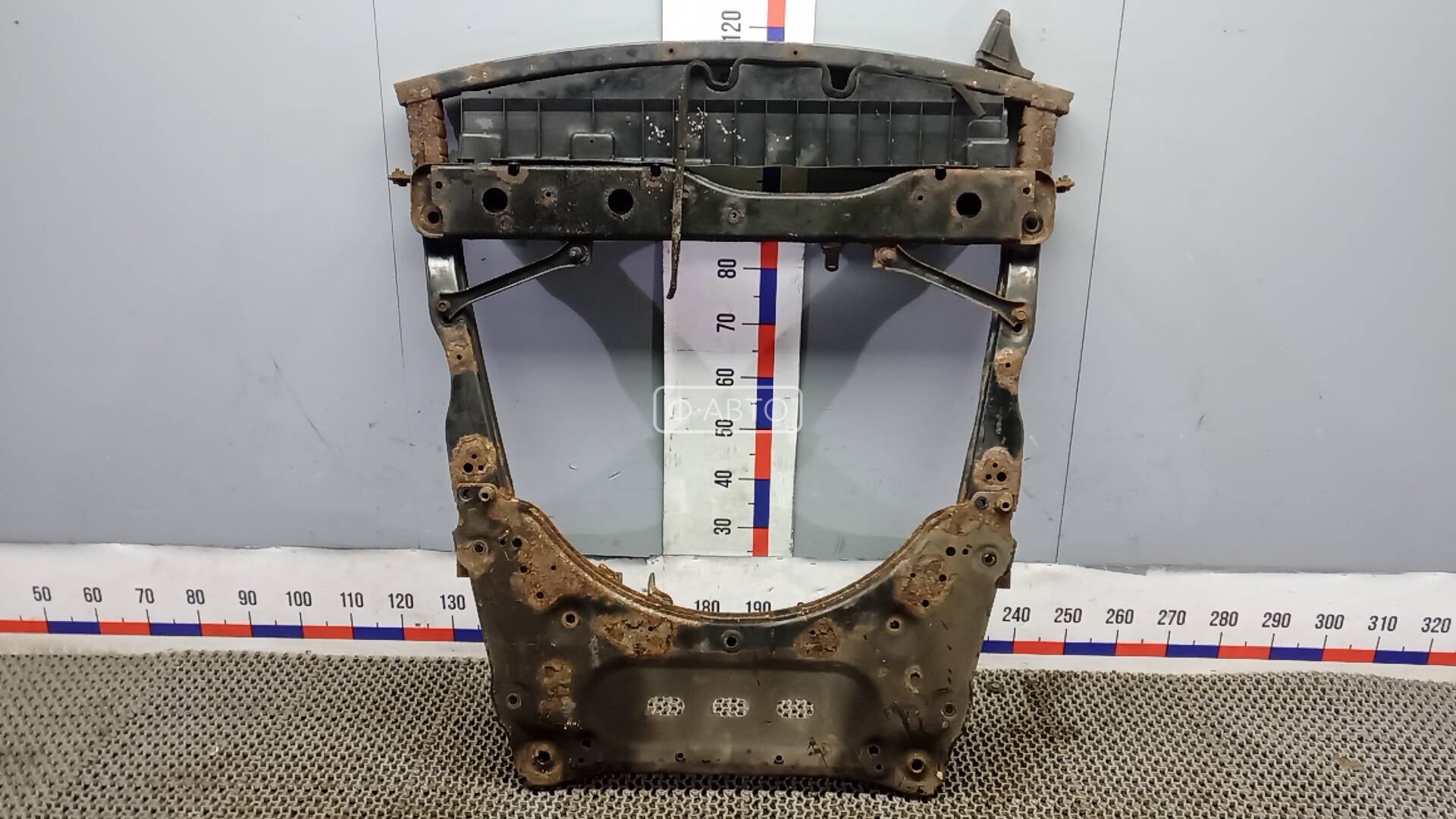 Балка подвески передняя