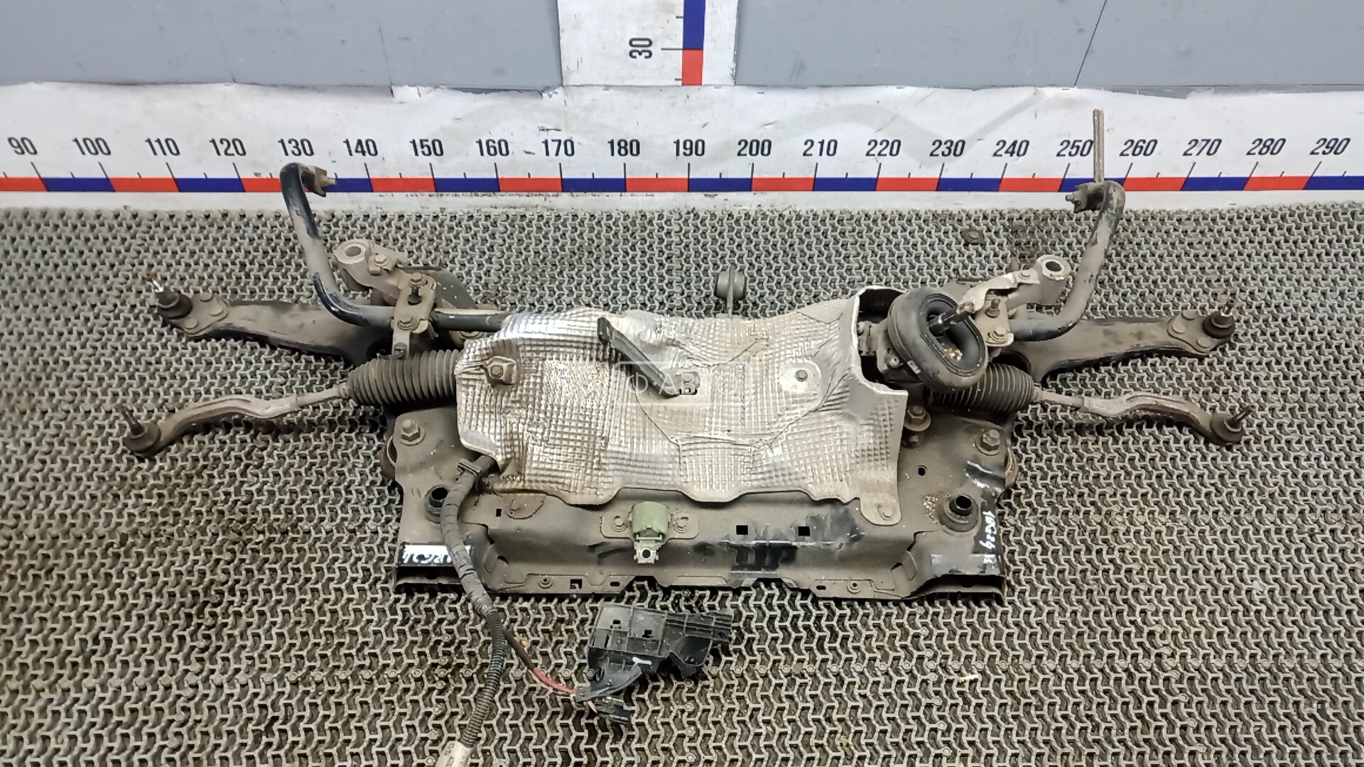 Балка подвески передняя