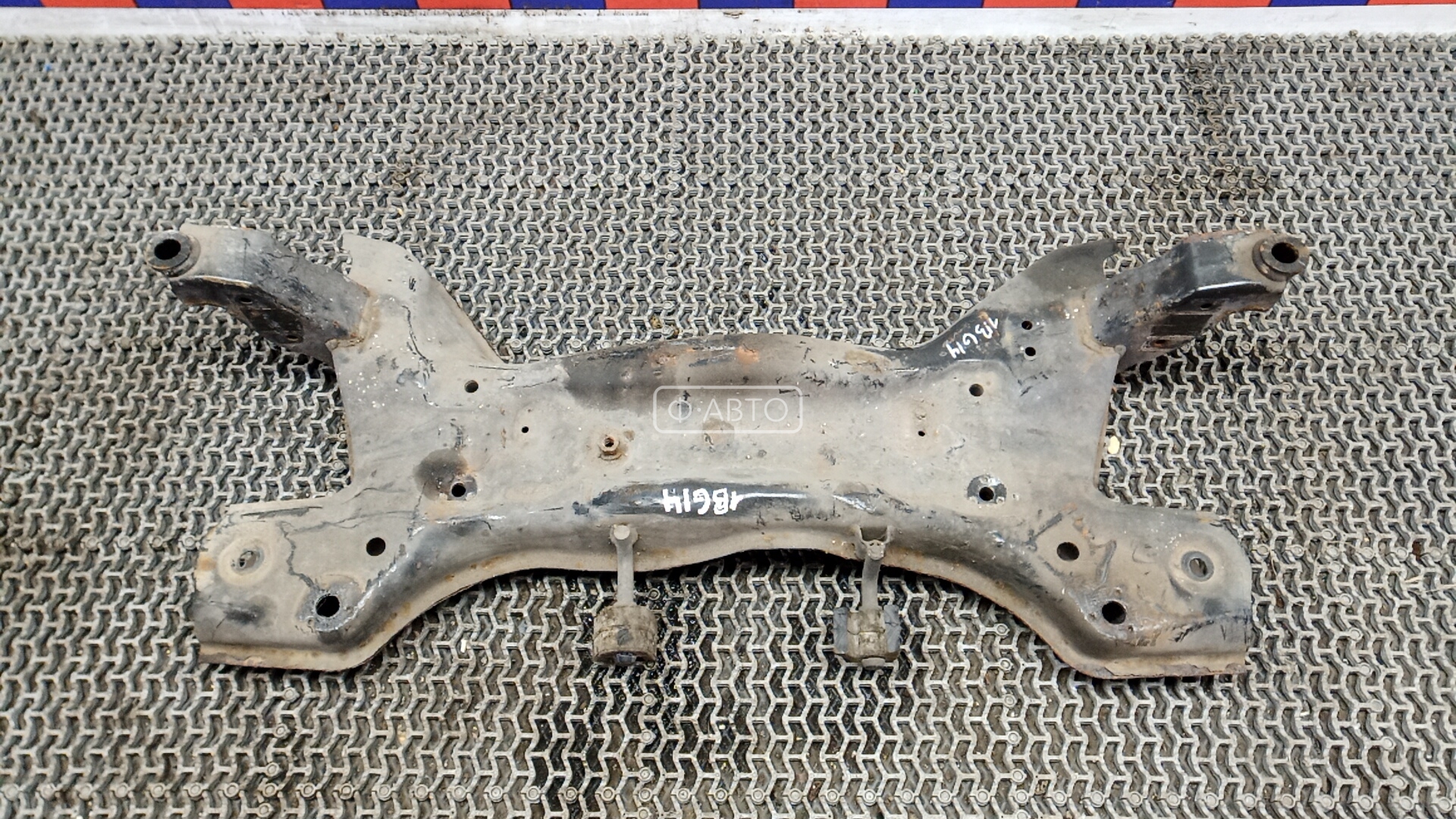 Балка подвески передняя