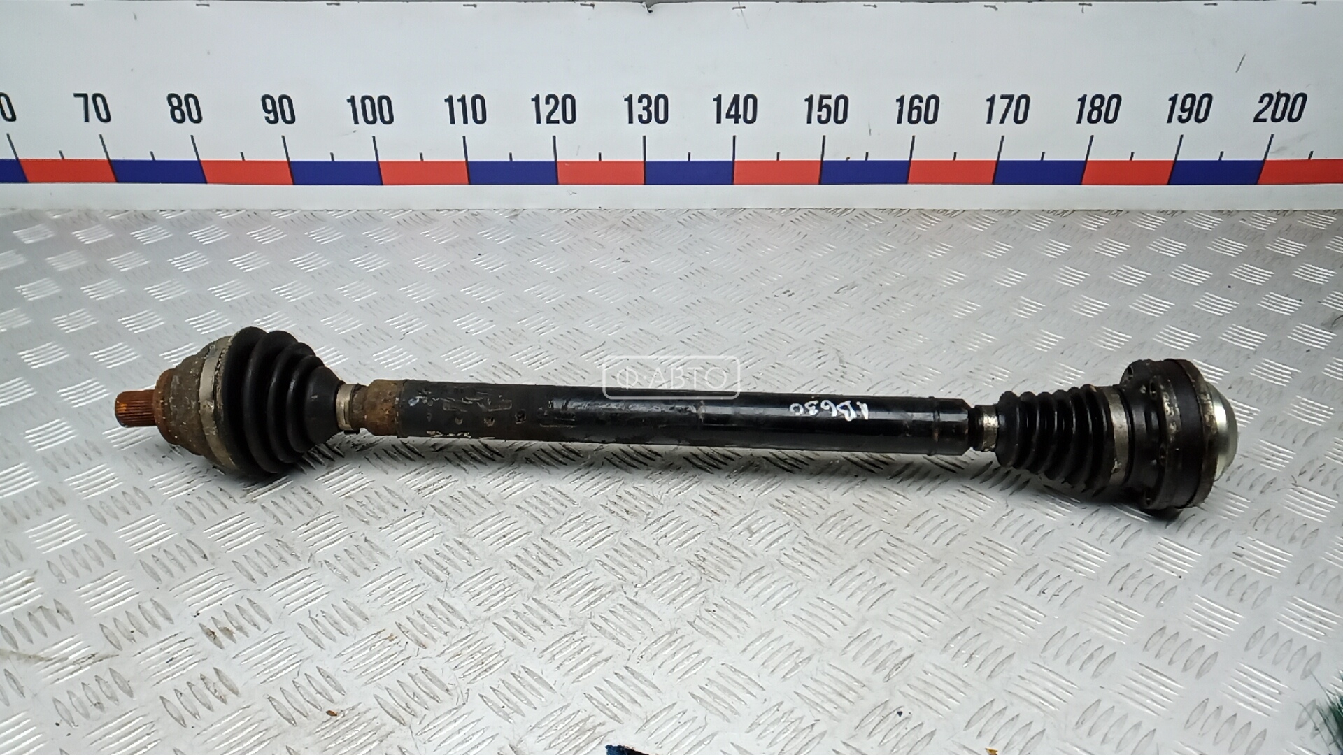 Привод передний правый