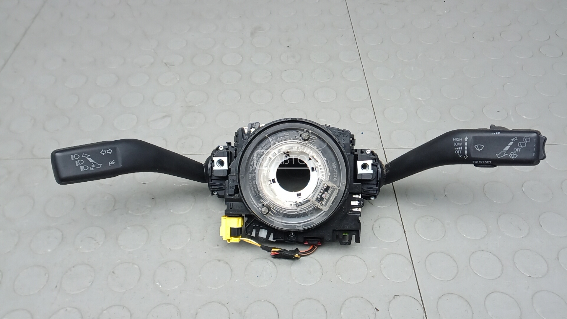 Переключатель поворотов и дворников (стрекоза)