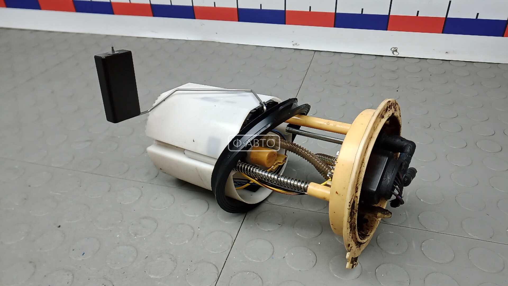 Насос топливный электрический