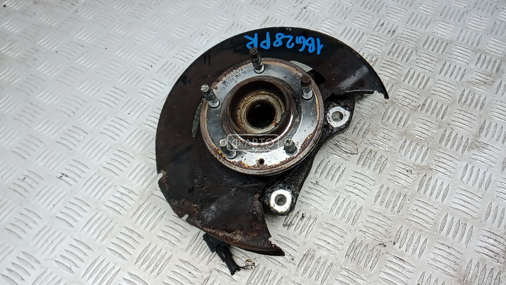 Ступица передняя правая