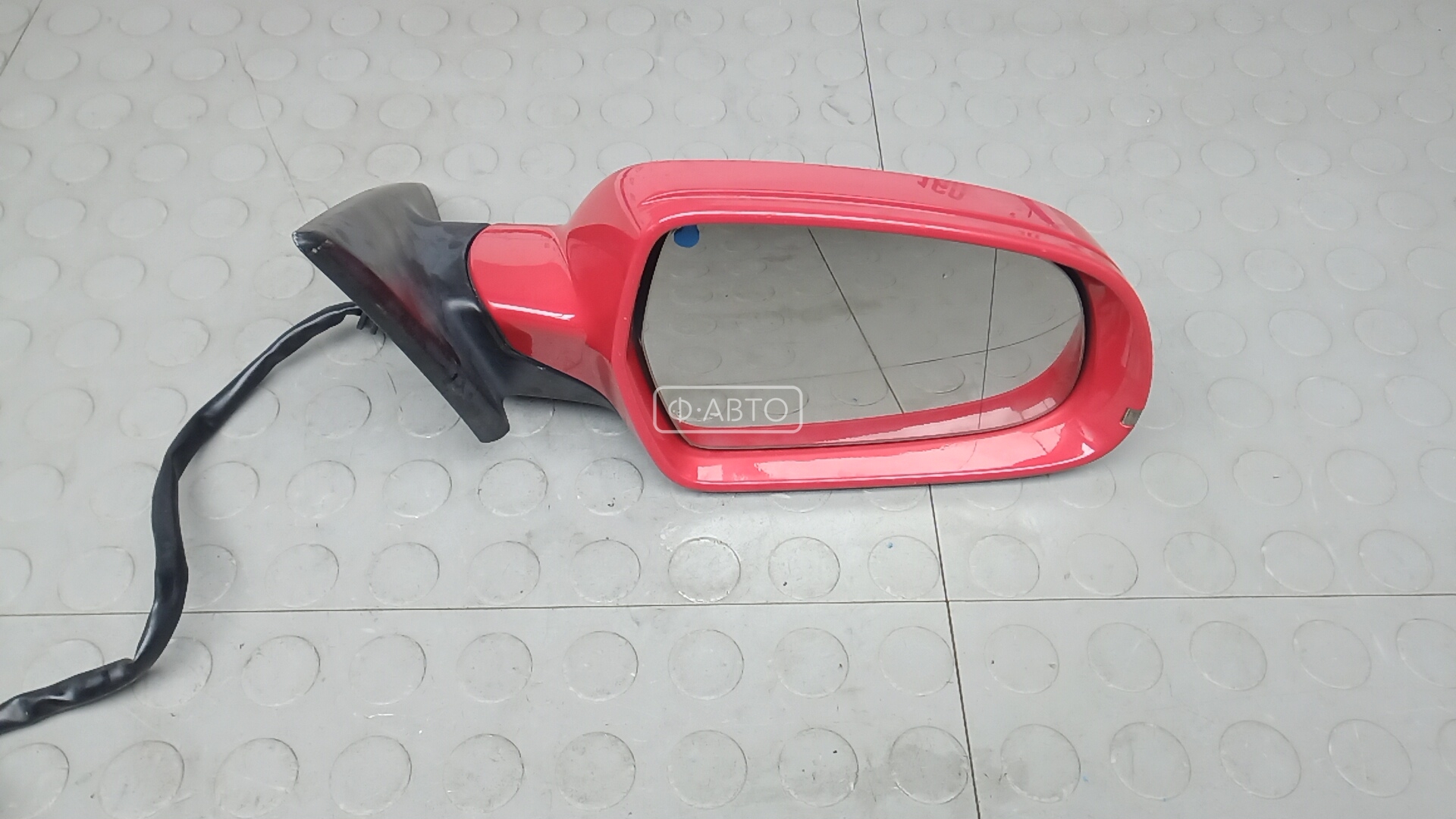 Зеркало наружное правое