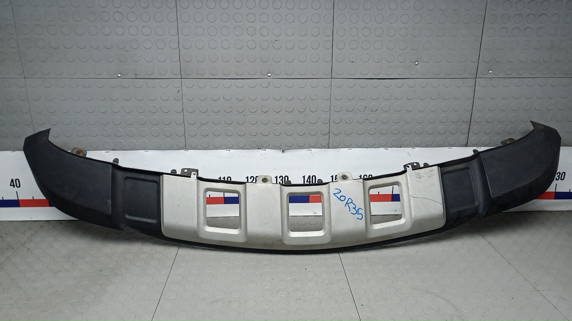 Молдинг бампера передний (накладка) MERCEDES BENZ M-CLASS W164