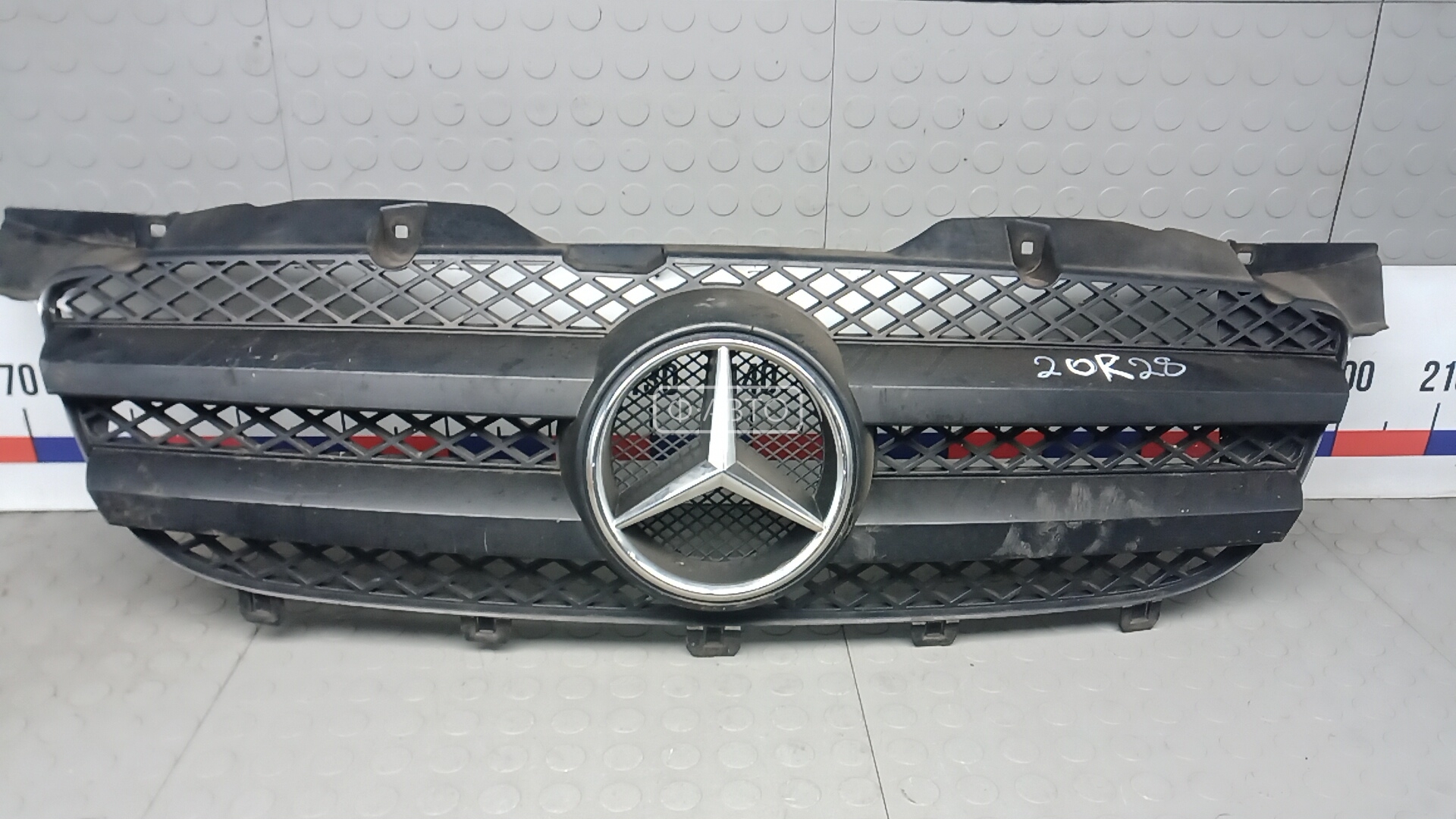 Решетка радиатора MERCEDES BENZ SPRINTER 2