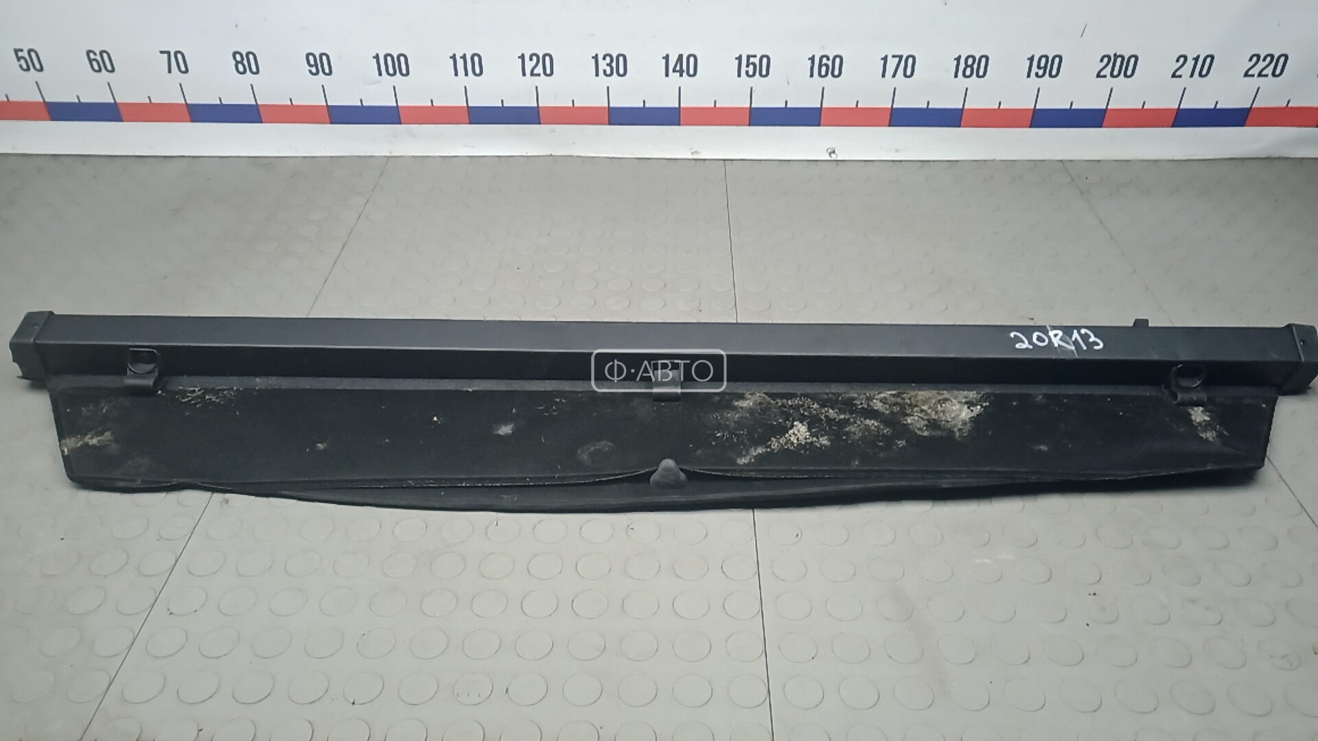 Шторка багажника