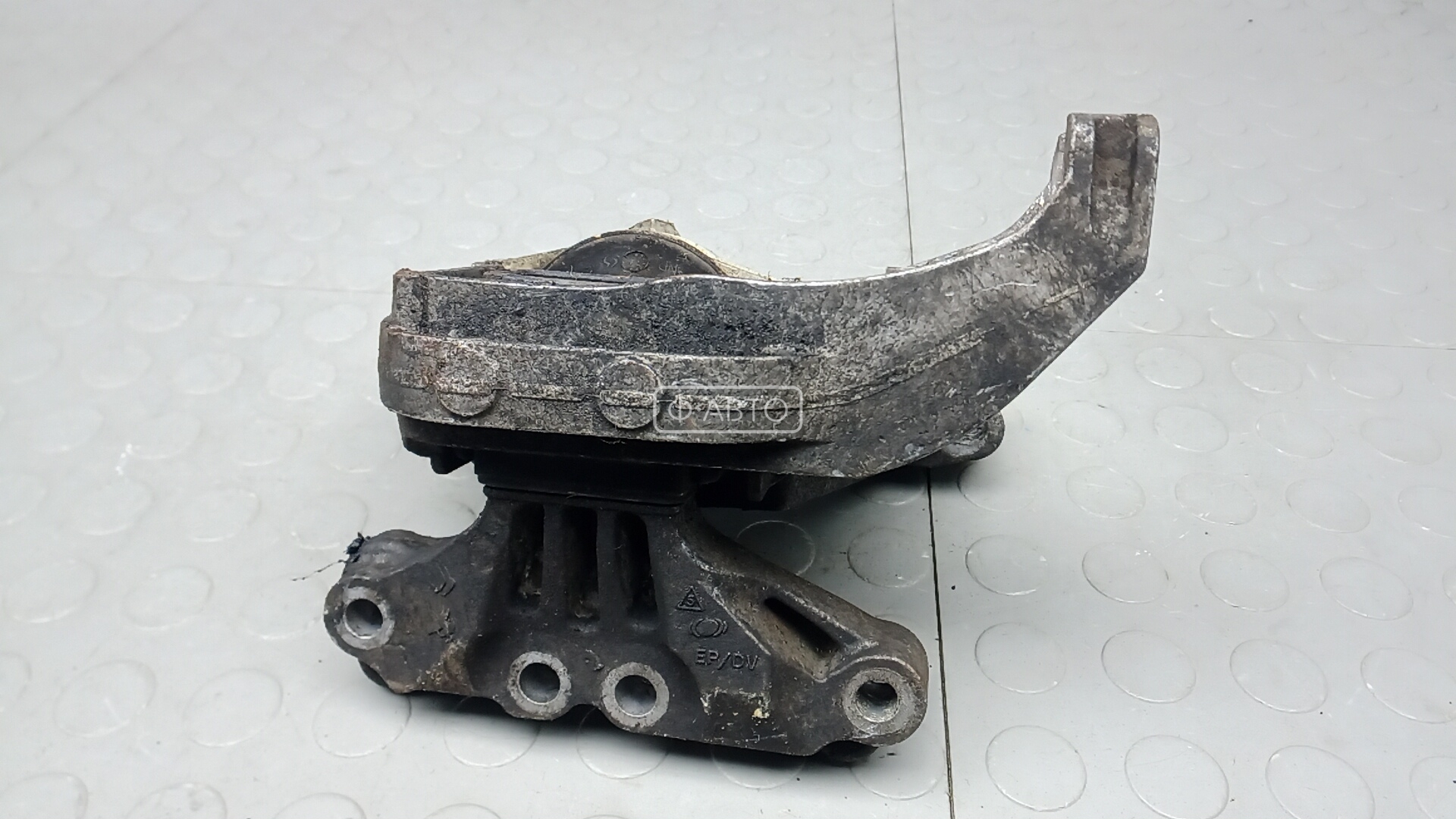 Подушка двигателя дизельная