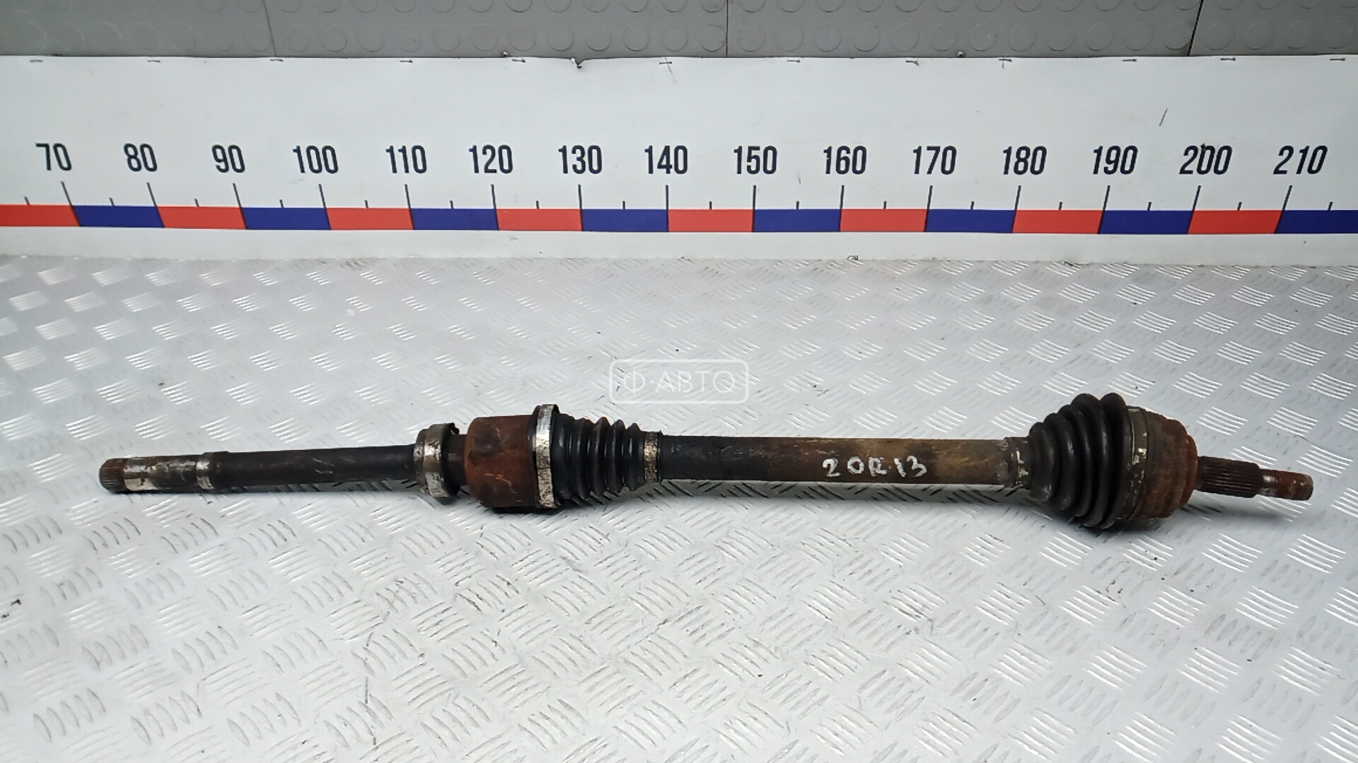 Привод передний правый