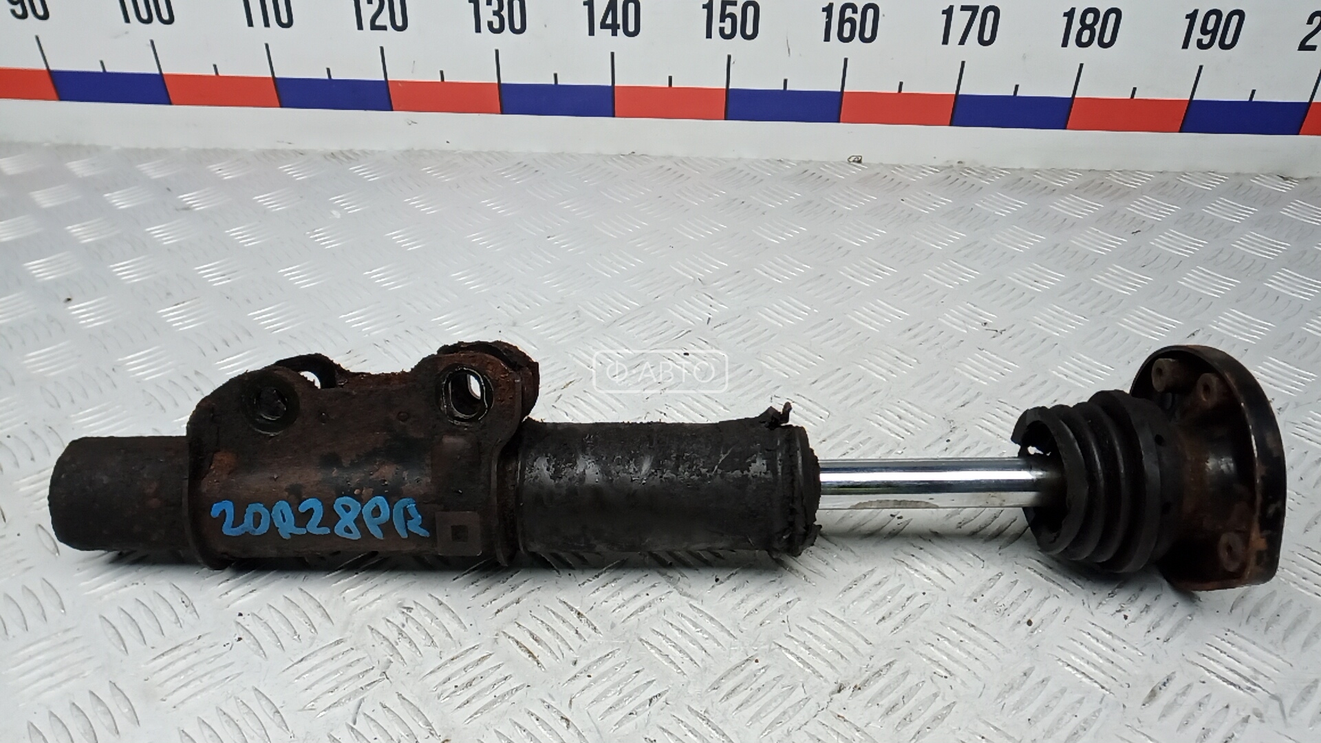 Амортизатор передний