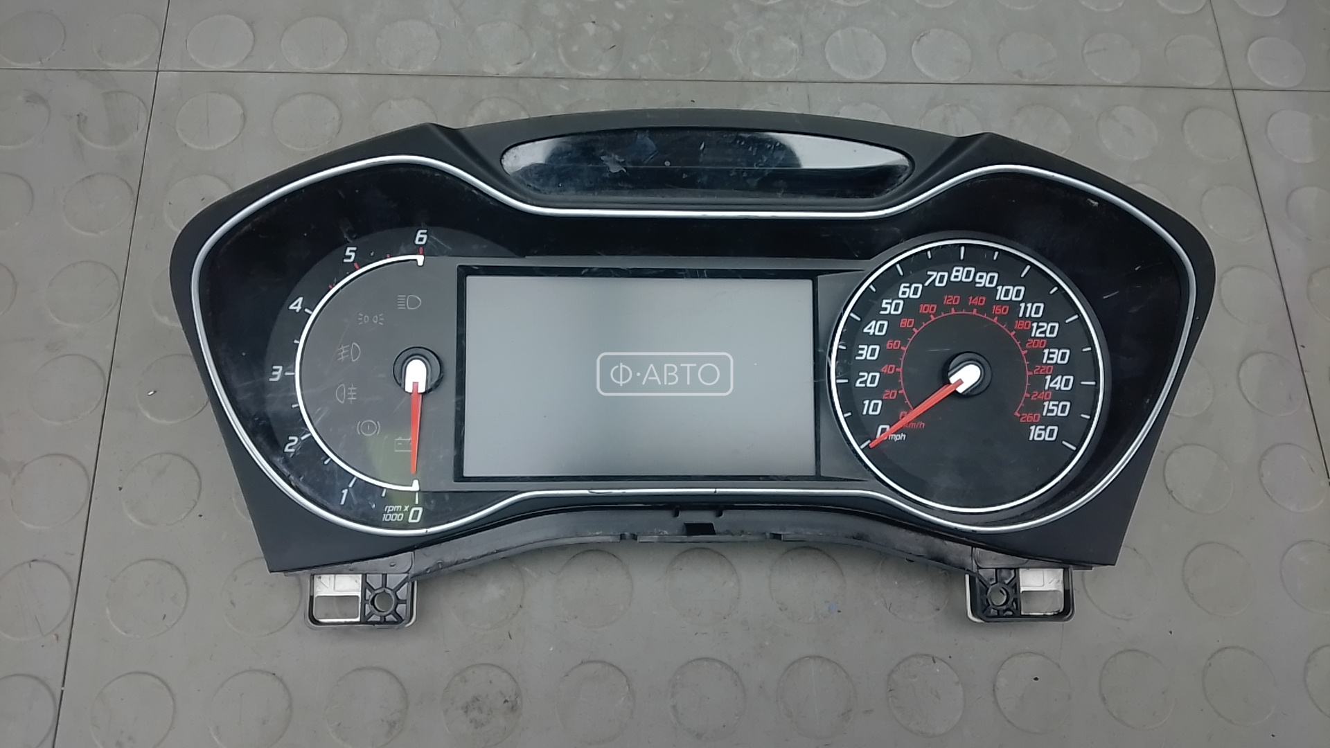 Щиток приборов