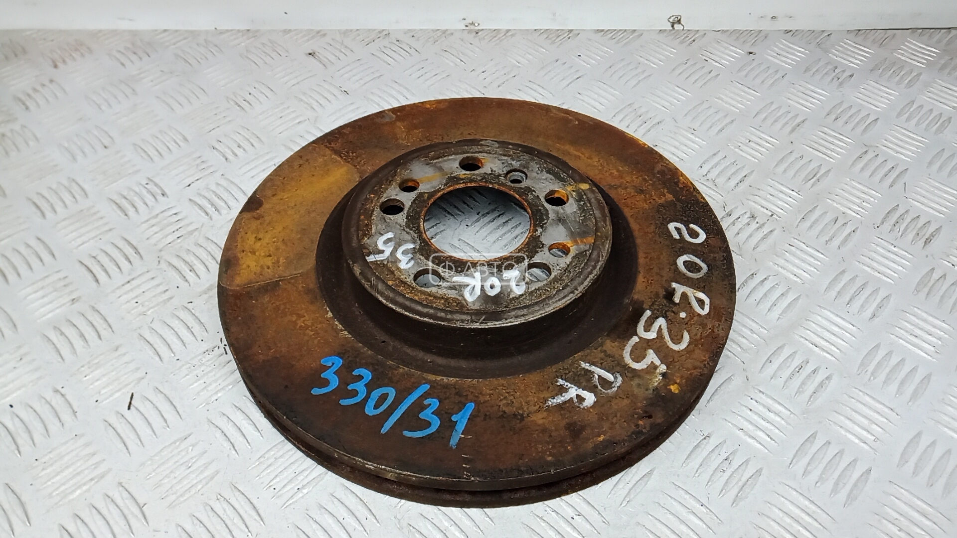 Диск тормозной передний