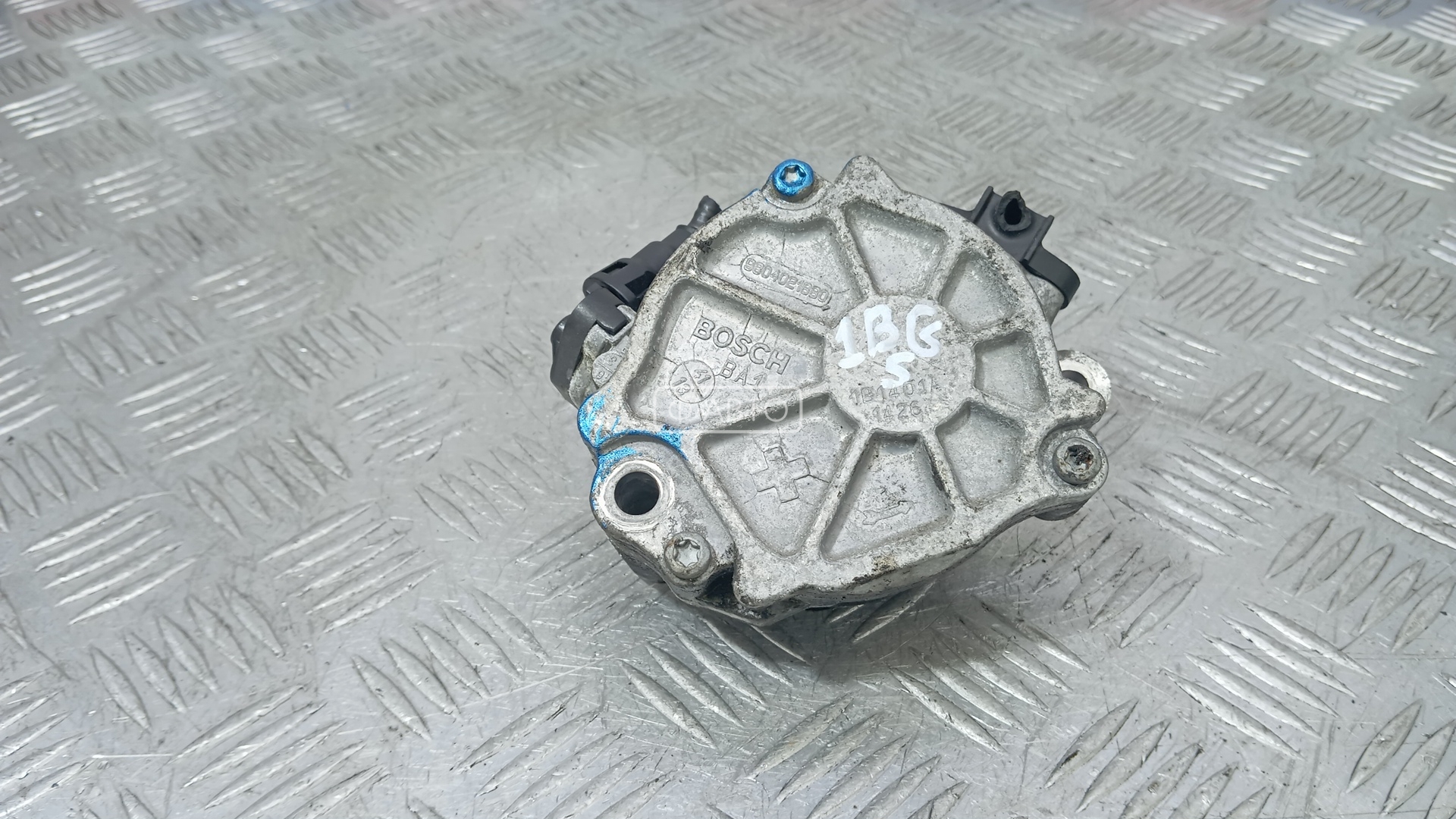 Насос вакуумный