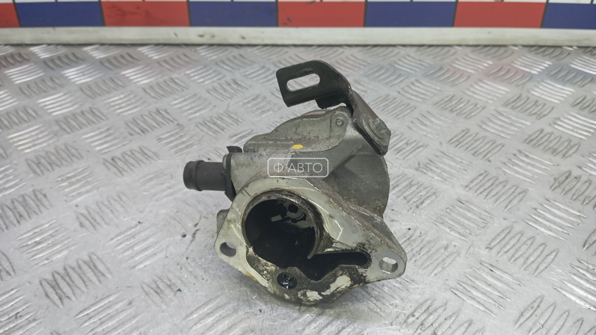 Насос вакуумный