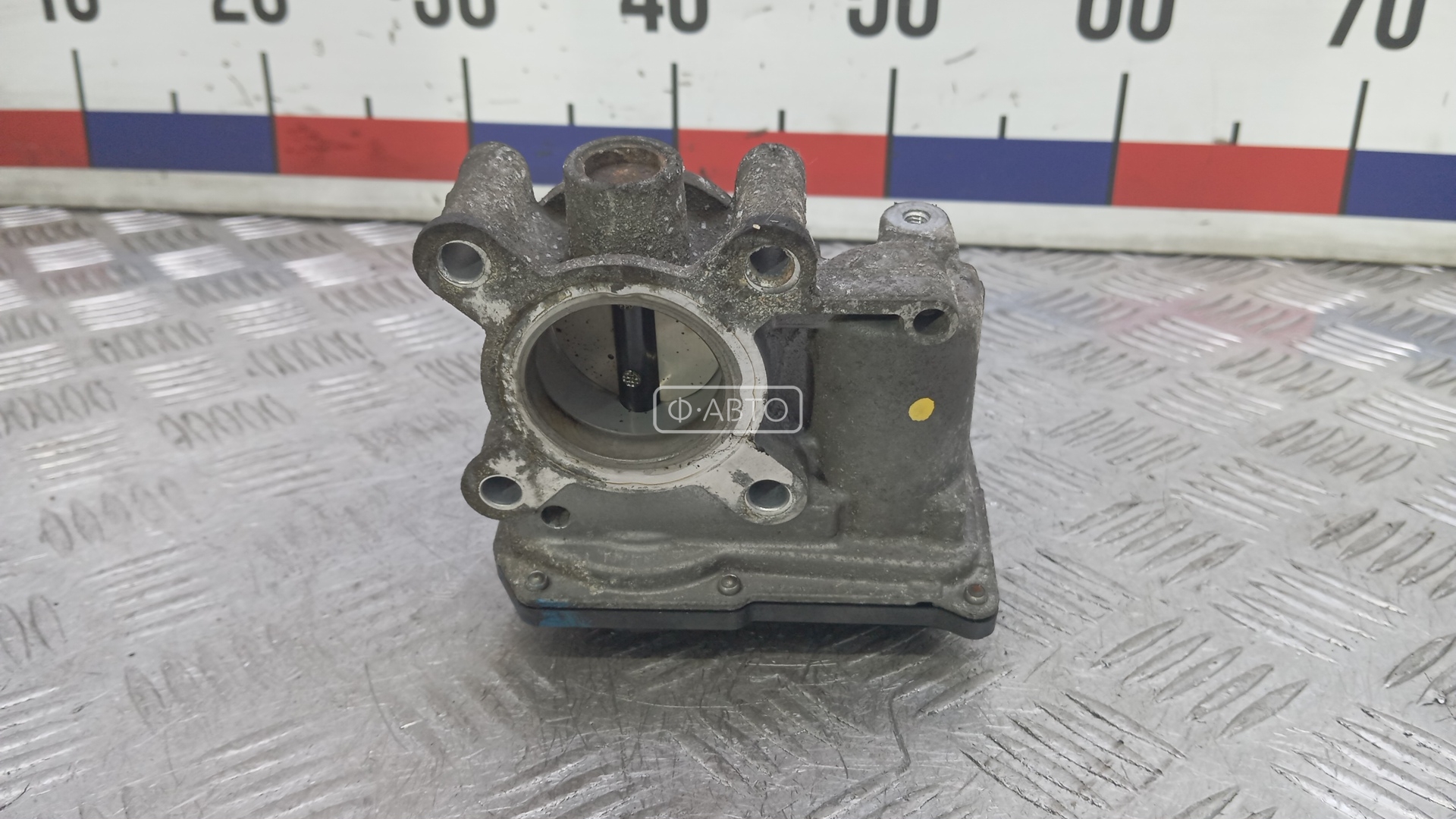 Дроссельная заслонка бензиновая