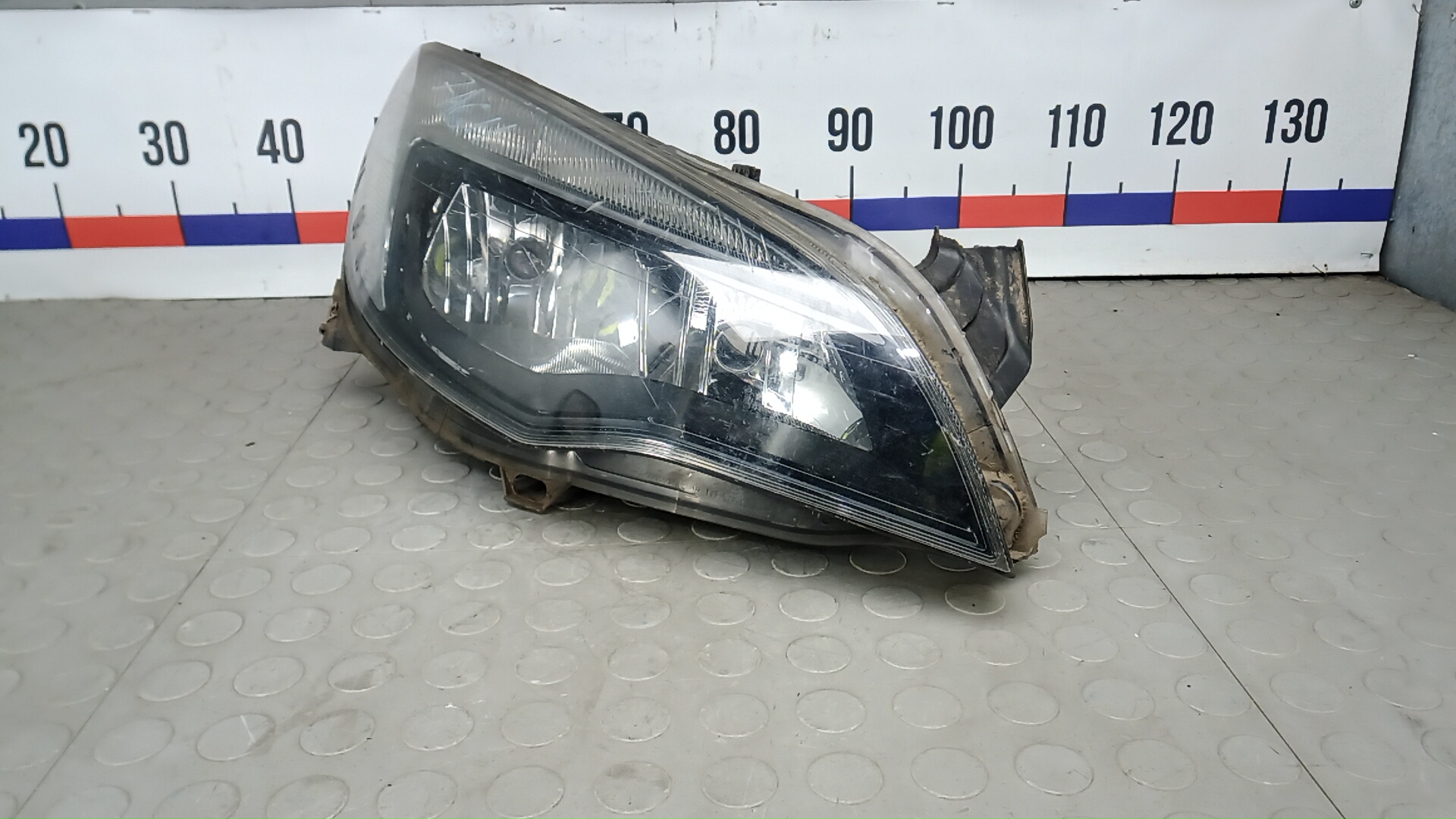 Фара правая OPEL ASTRA J
