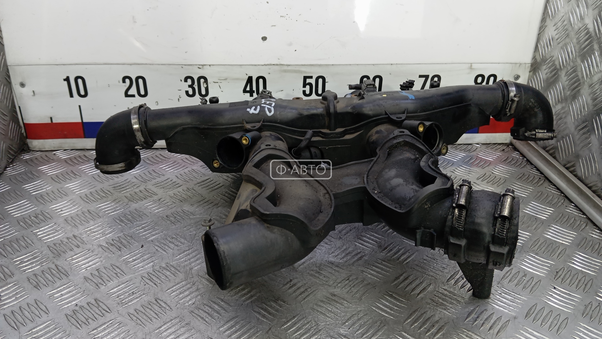 Впускной коллектор дизельный