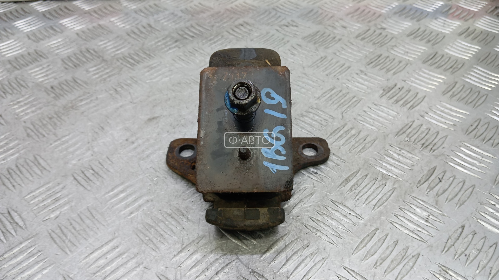 Подушка двигателя дизельная