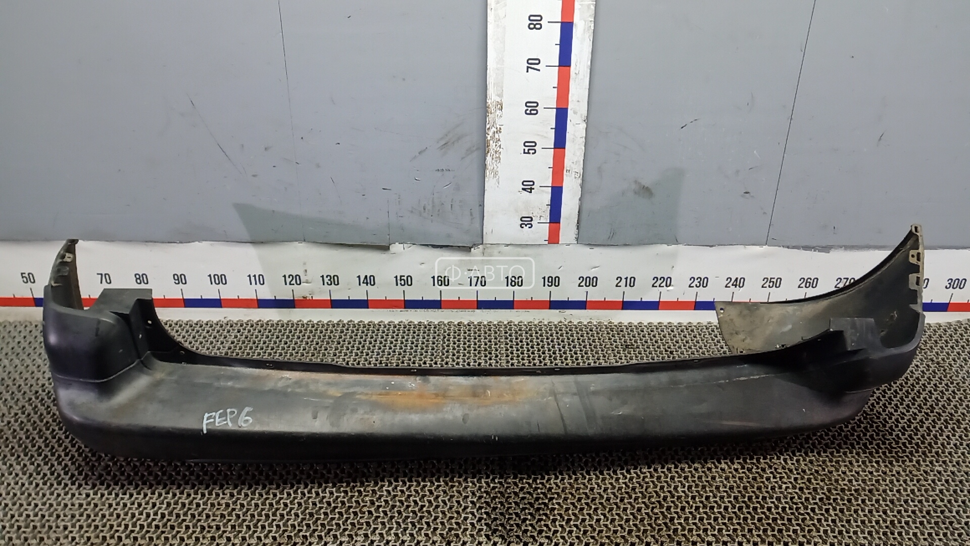 Бампер задний