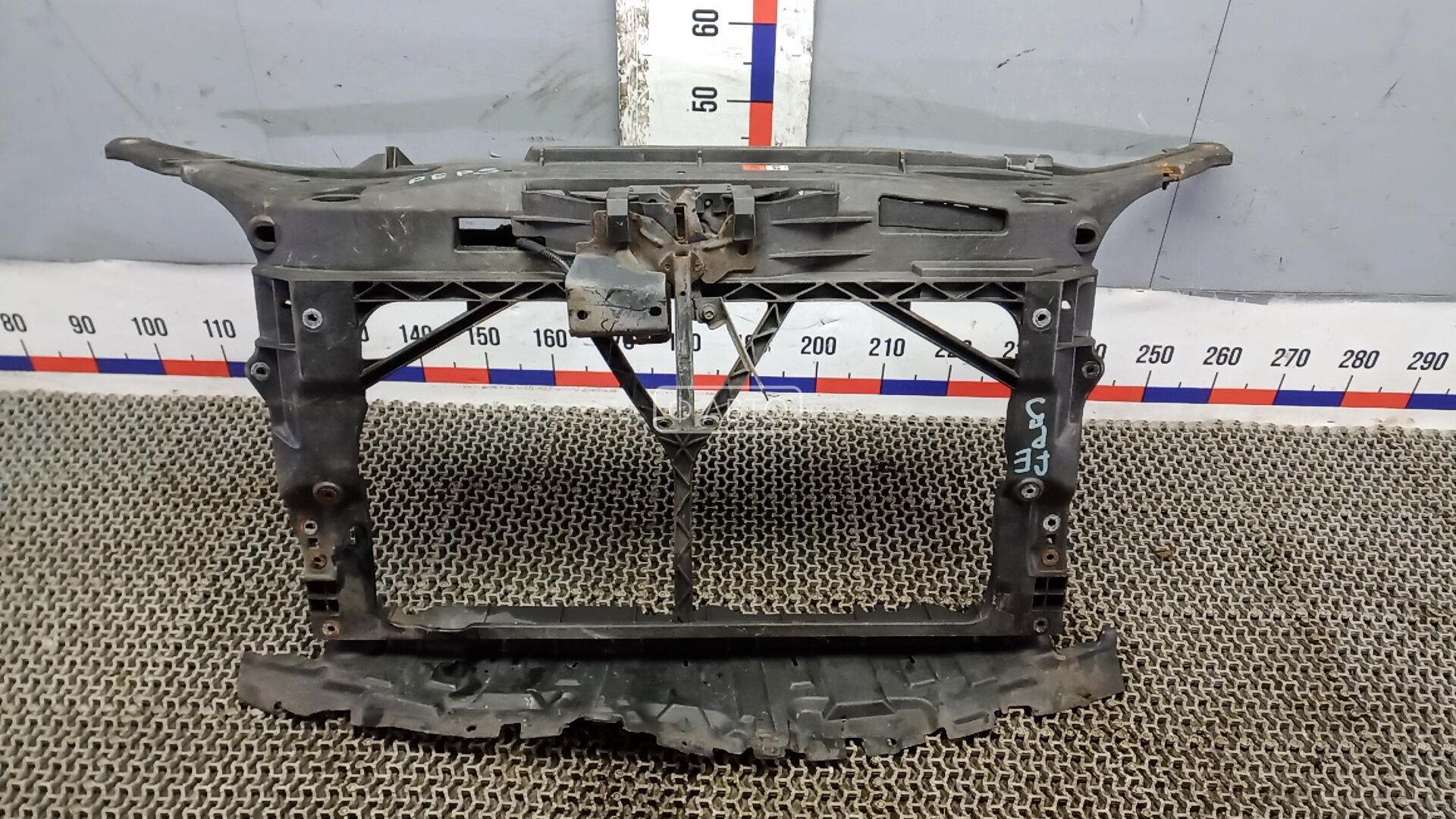 Передняя панель крепления облицовки (телевизор)