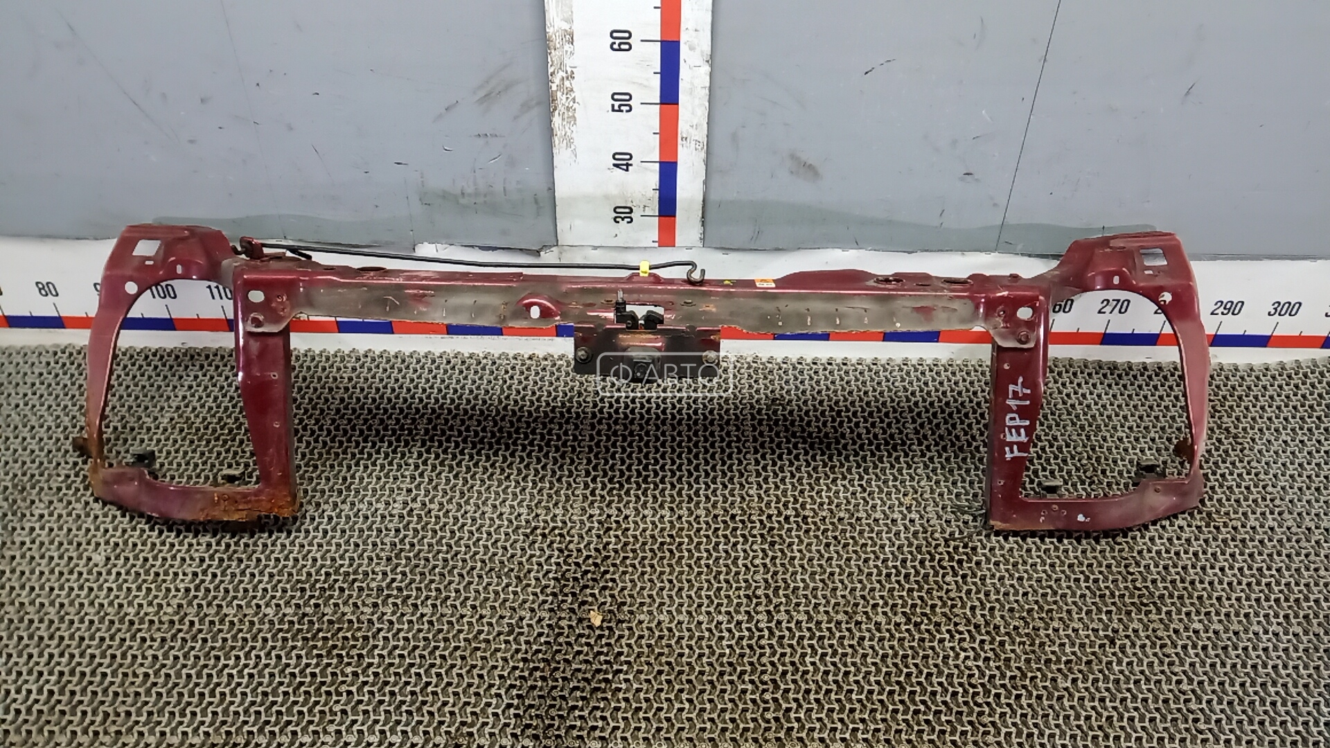 Передняя панель крепления облицовки (телевизор)