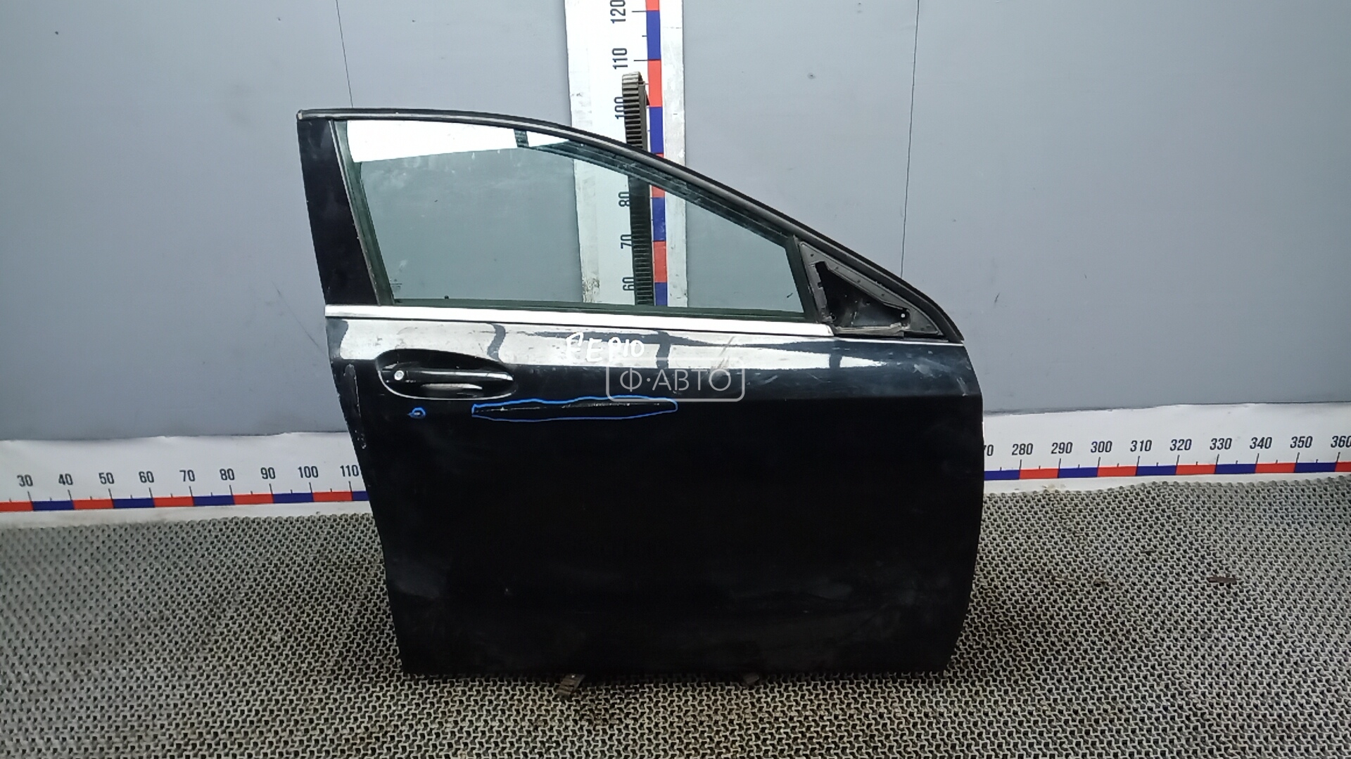 Дверь передняя правая