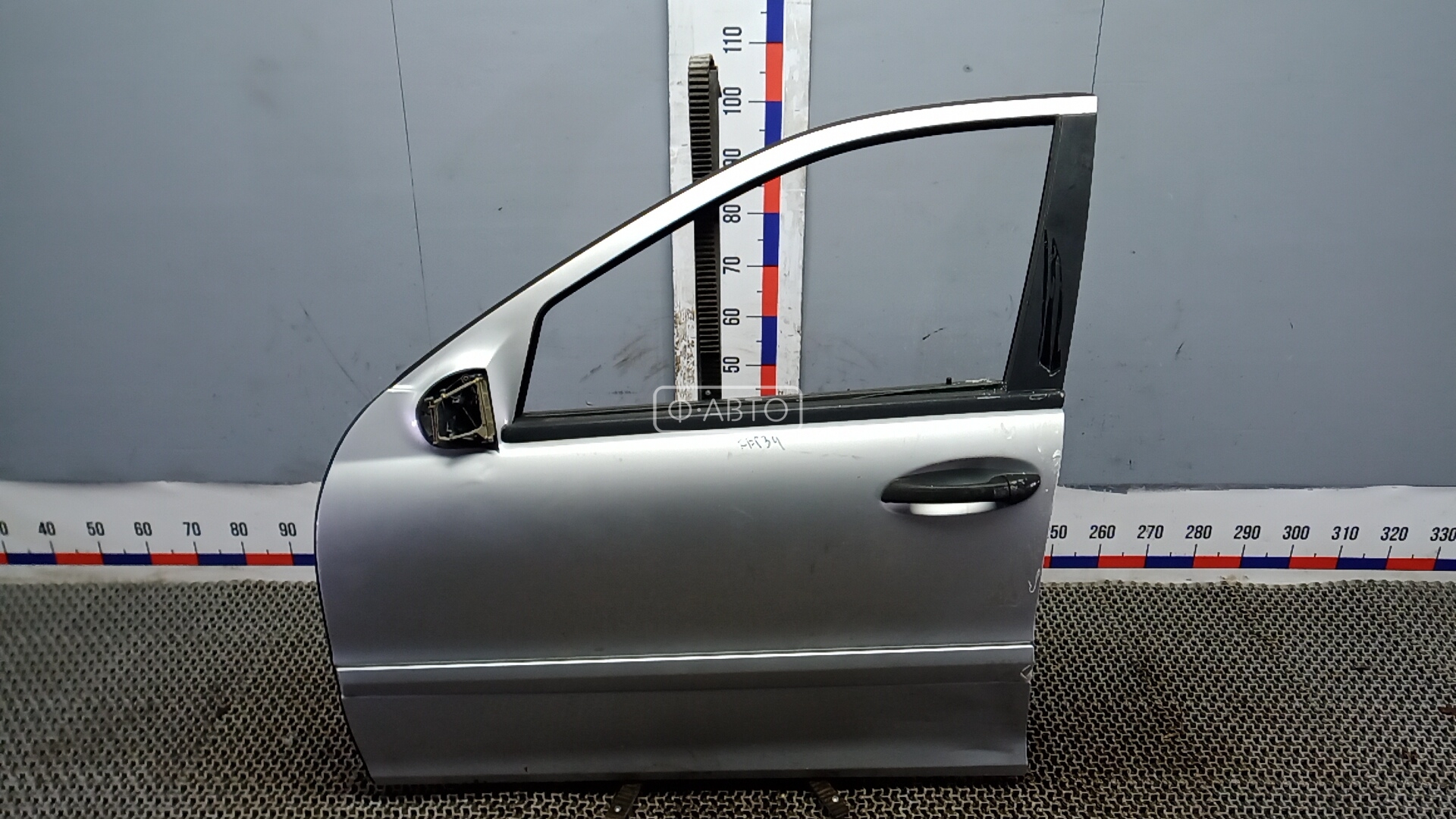 Дверь передняя левая