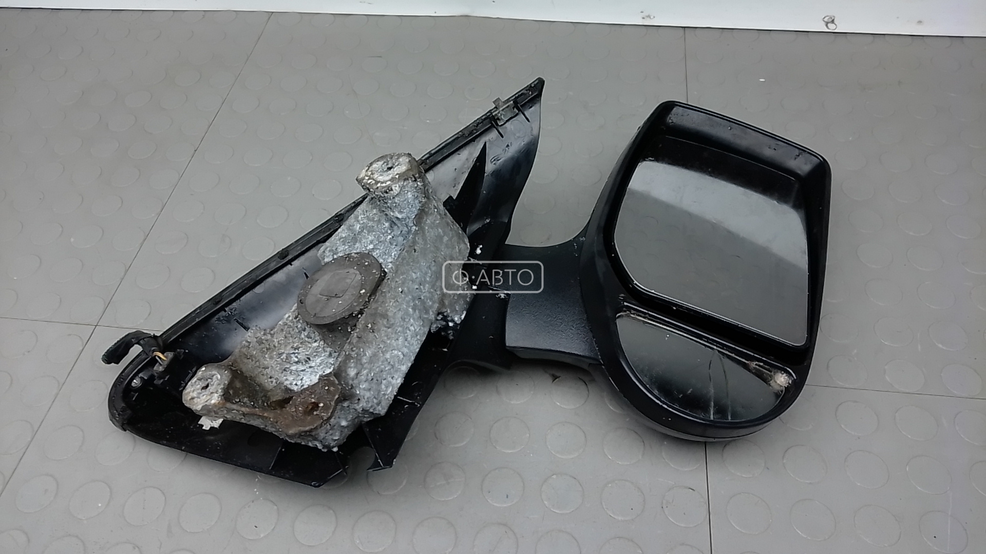 Зеркало наружное правое