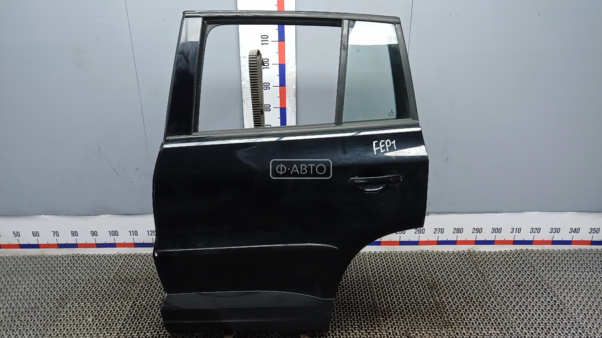 Дверь задняя левая