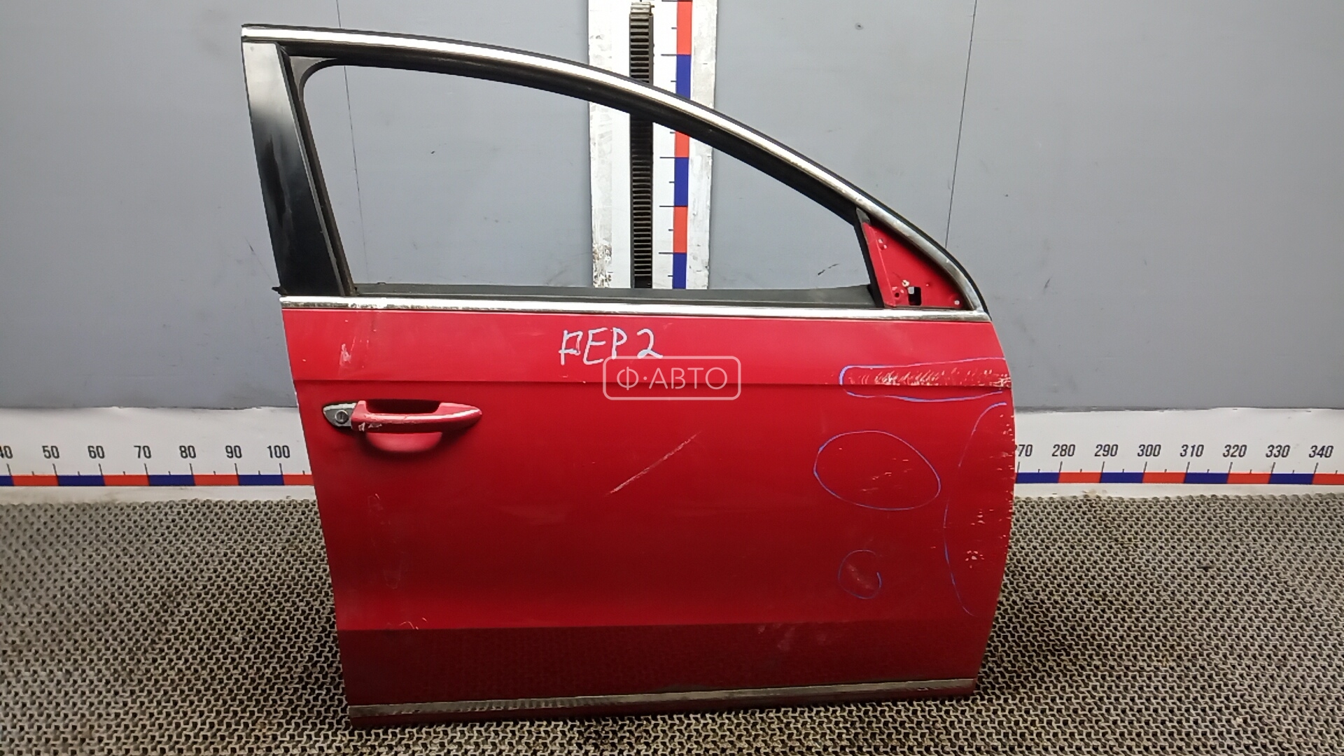 Дверь передняя правая
