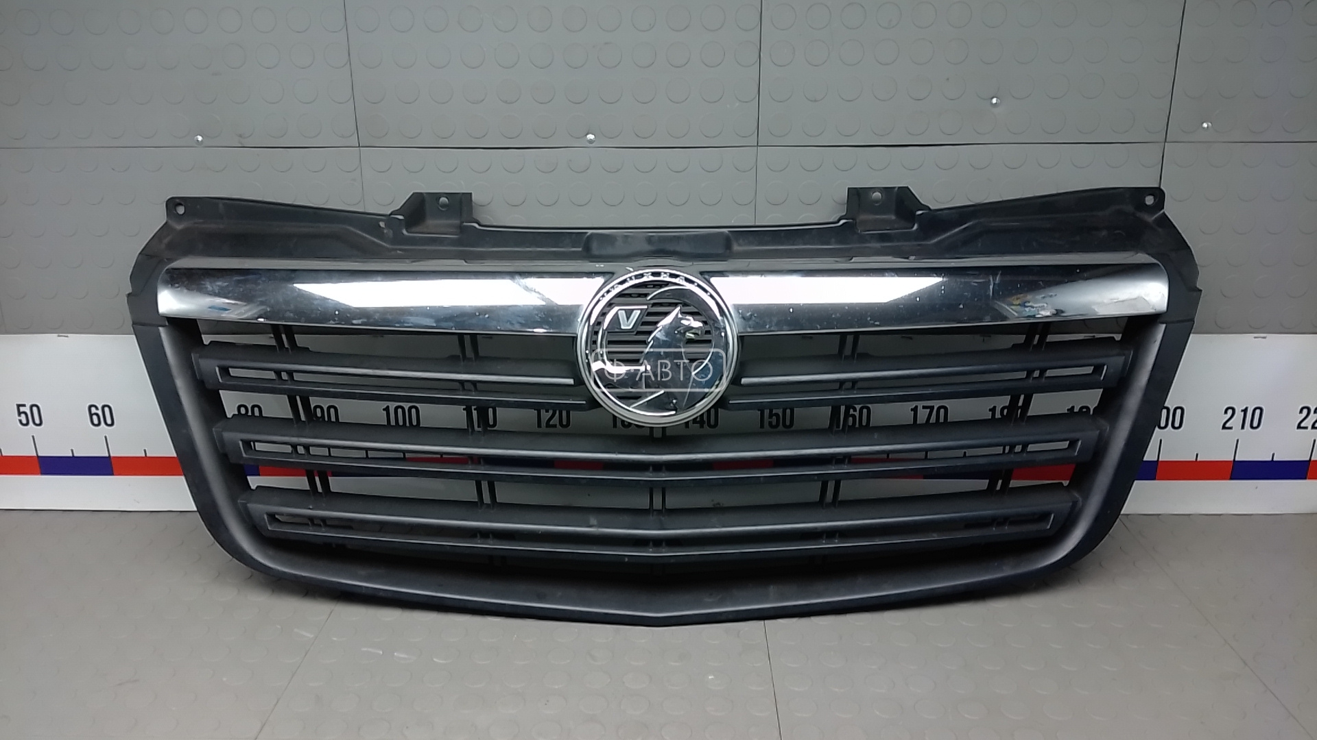 Решетка радиатора