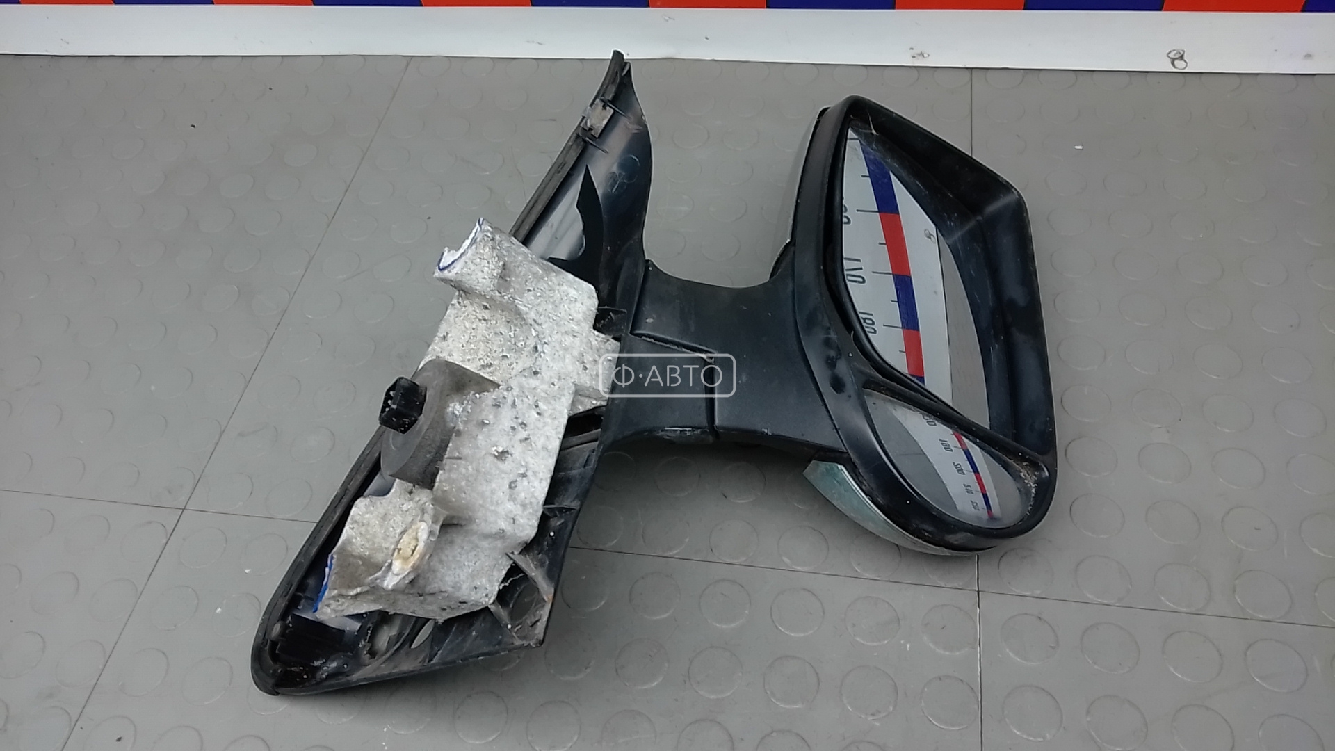 Зеркало наружное правое