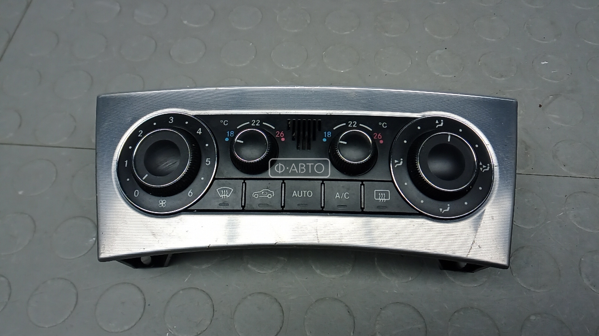 Блок управления печки и климат-контроля