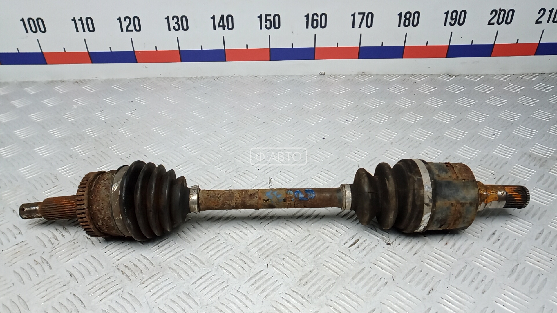 Привод передний левый