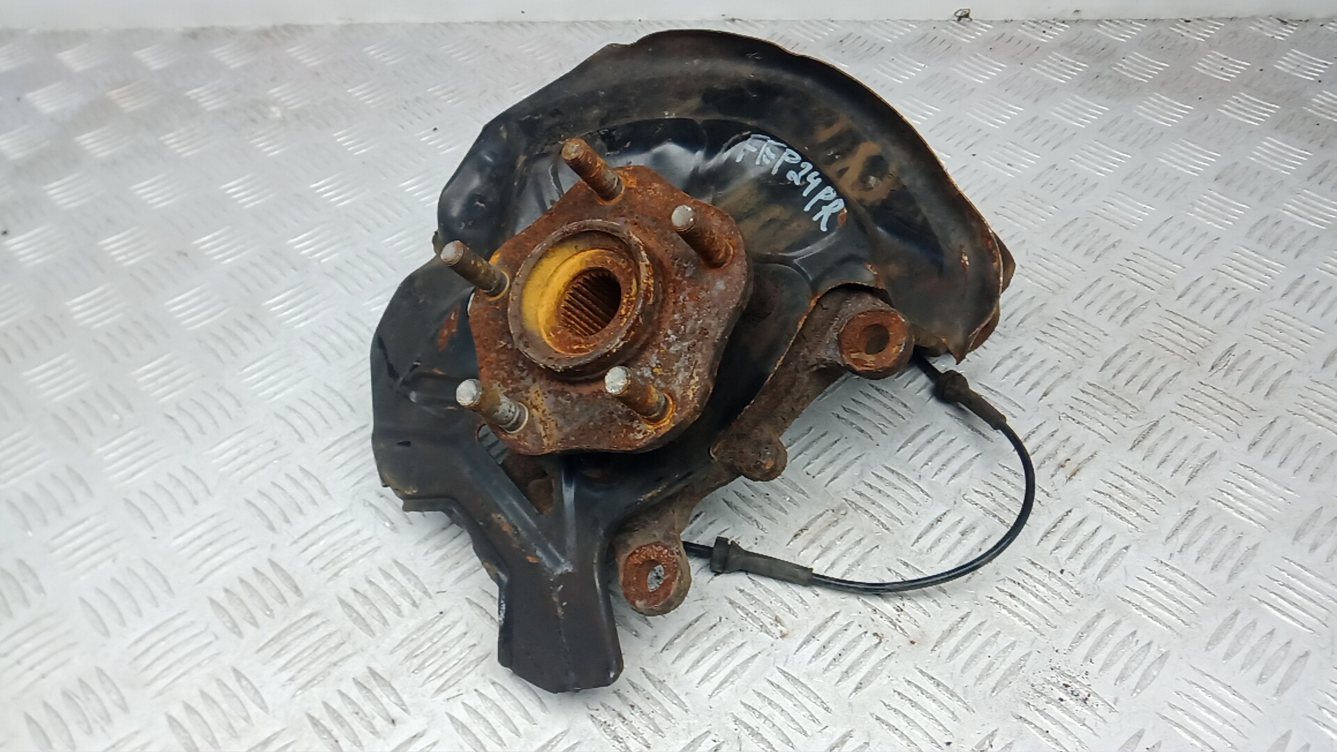 Ступица передняя правая NISSAN X-TRAIL T32