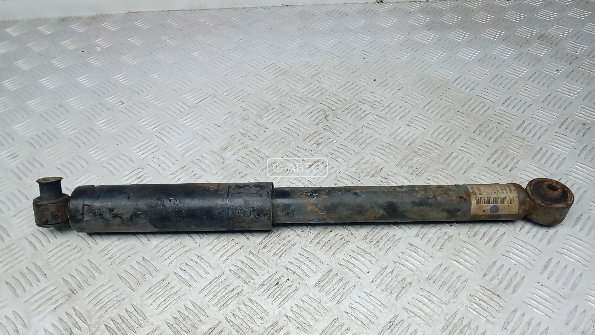 Амортизатор задний