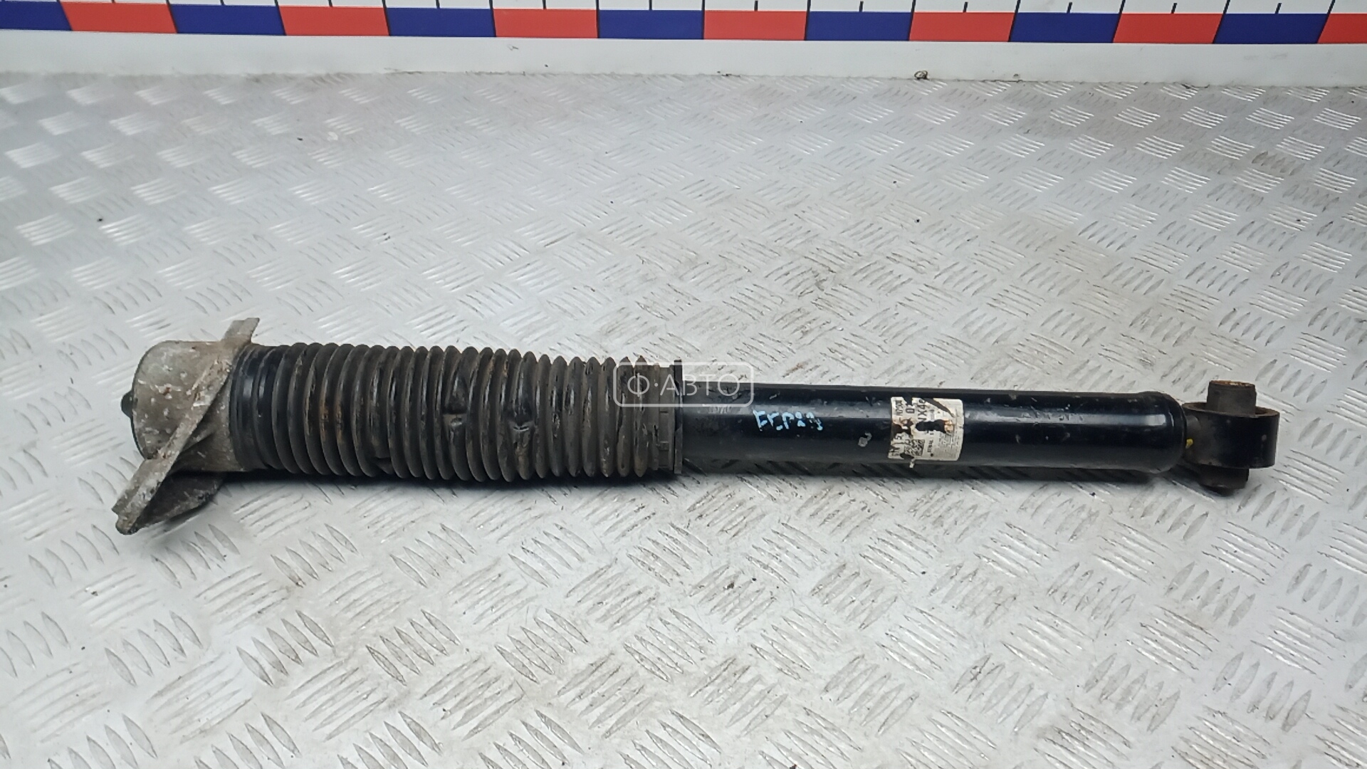 Амортизатор задней балки