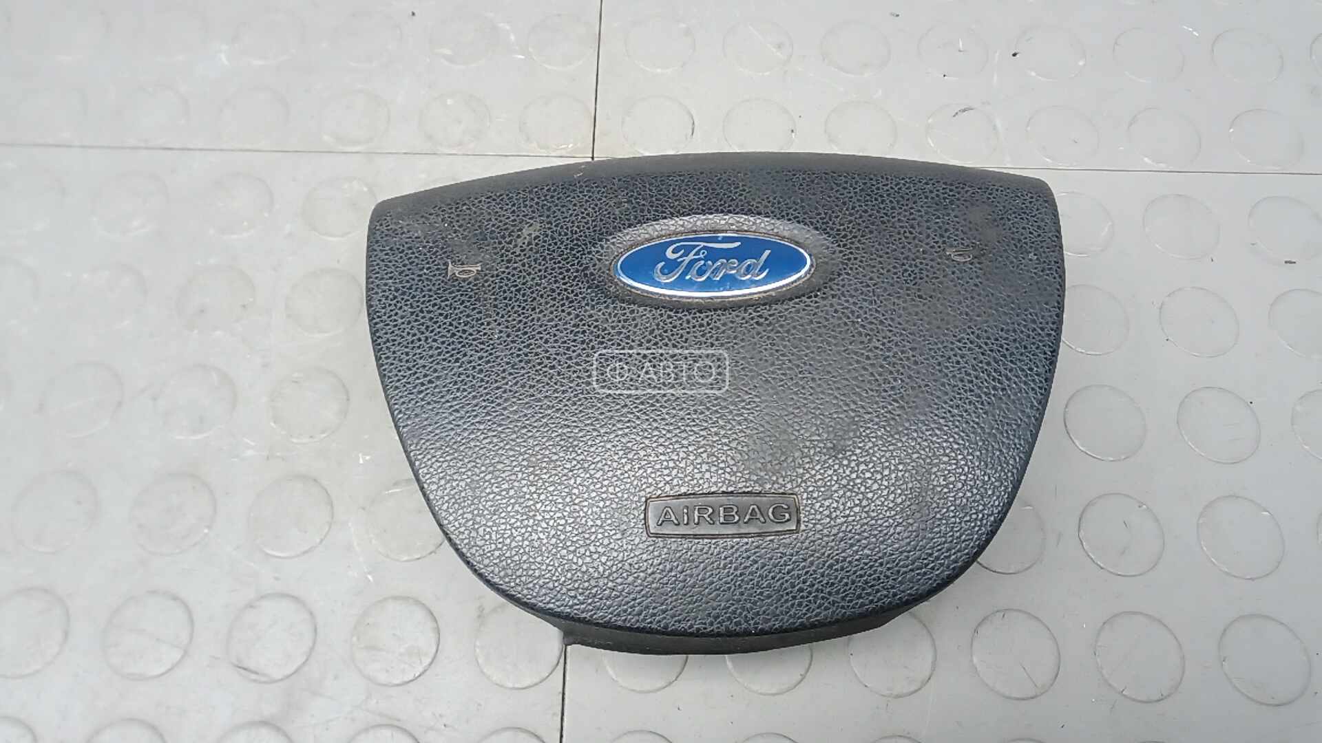 Подушка безопасности водителя