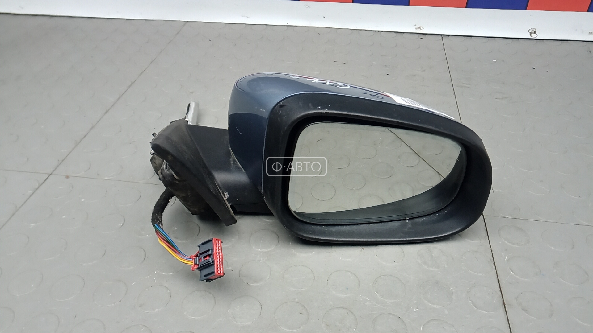 Зеркало наружное правое