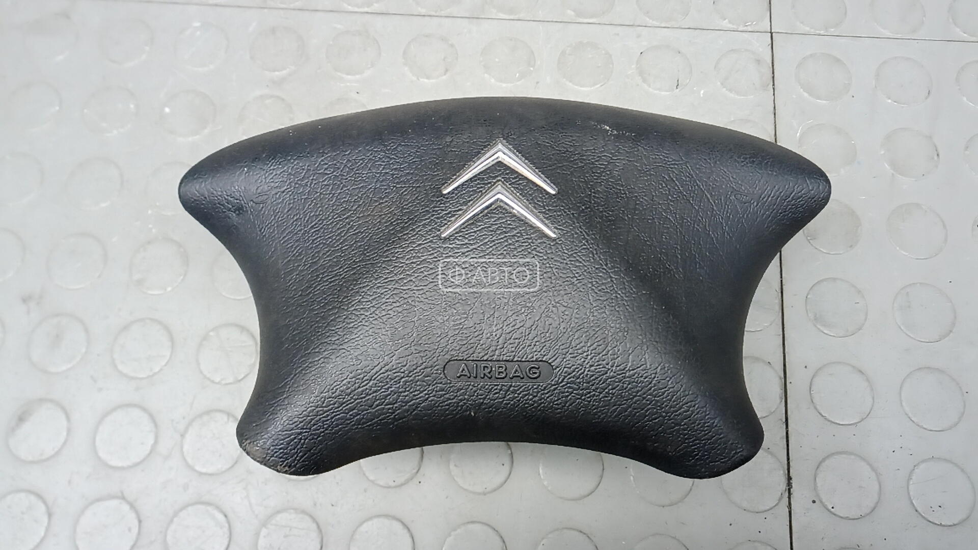 Подушка безопасности водителя