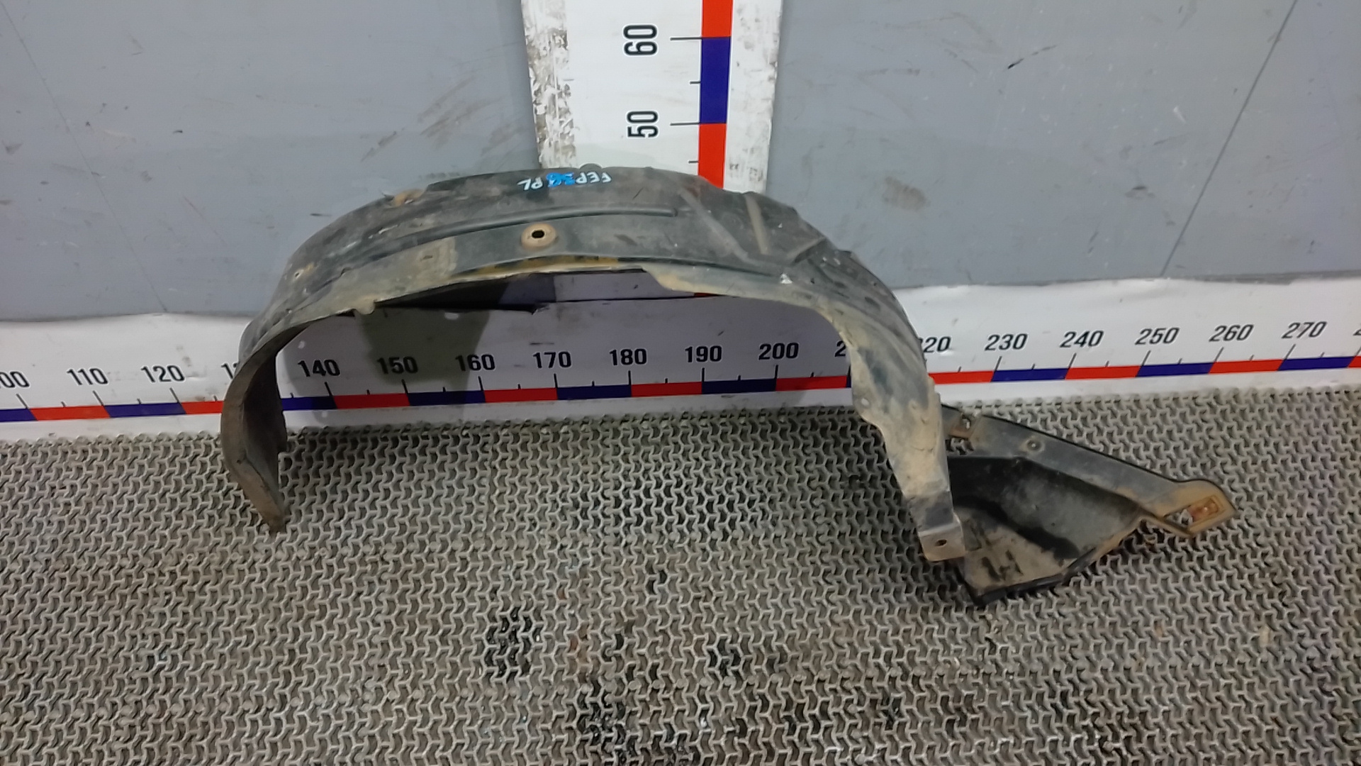 Защита арок (защита крыла, подкрылок) передняя левая HONDA CR-V 2