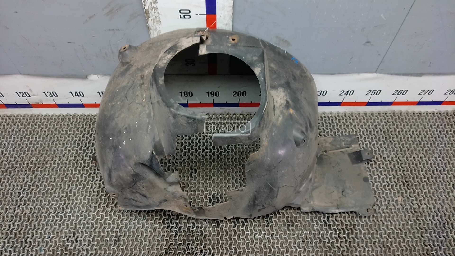 Защита арок (защита крыла, подкрылок) передняя правая