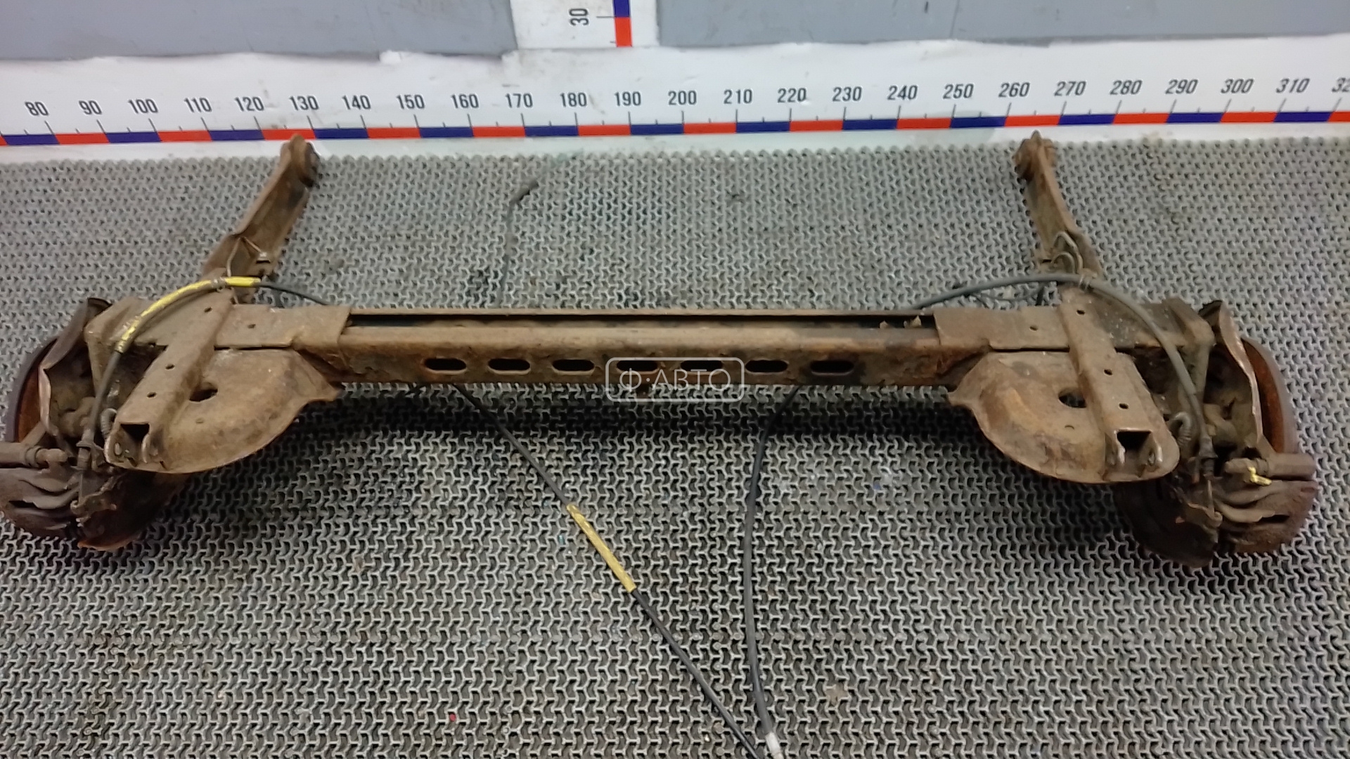 Балка задняя