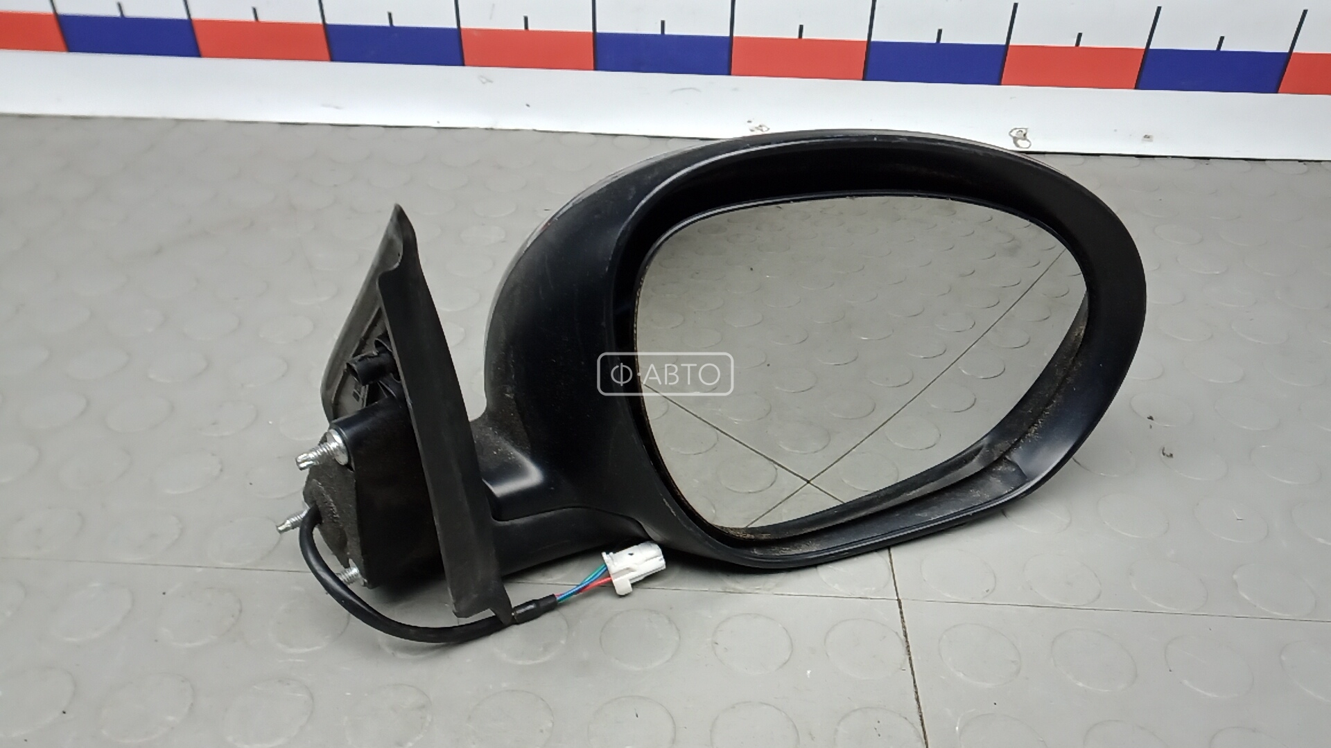 Зеркало наружное правое