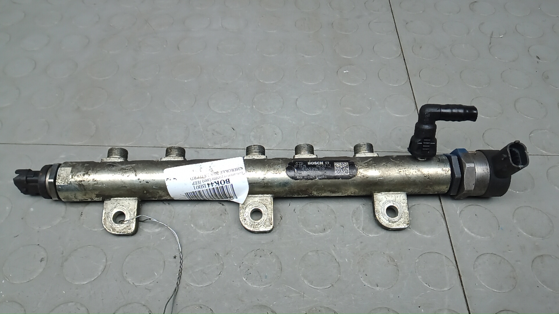 Топливная рампа дизельная JEEP CHEROKEE KK