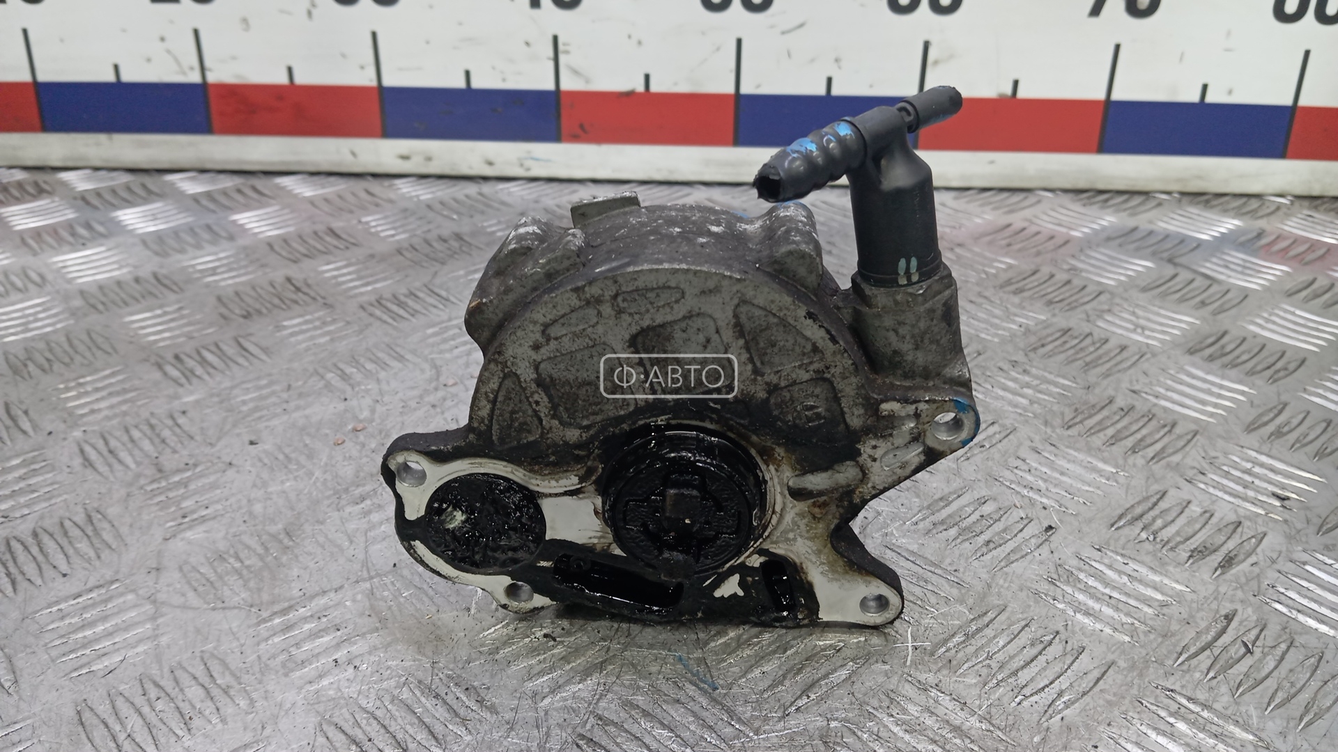 Насос вакуумный