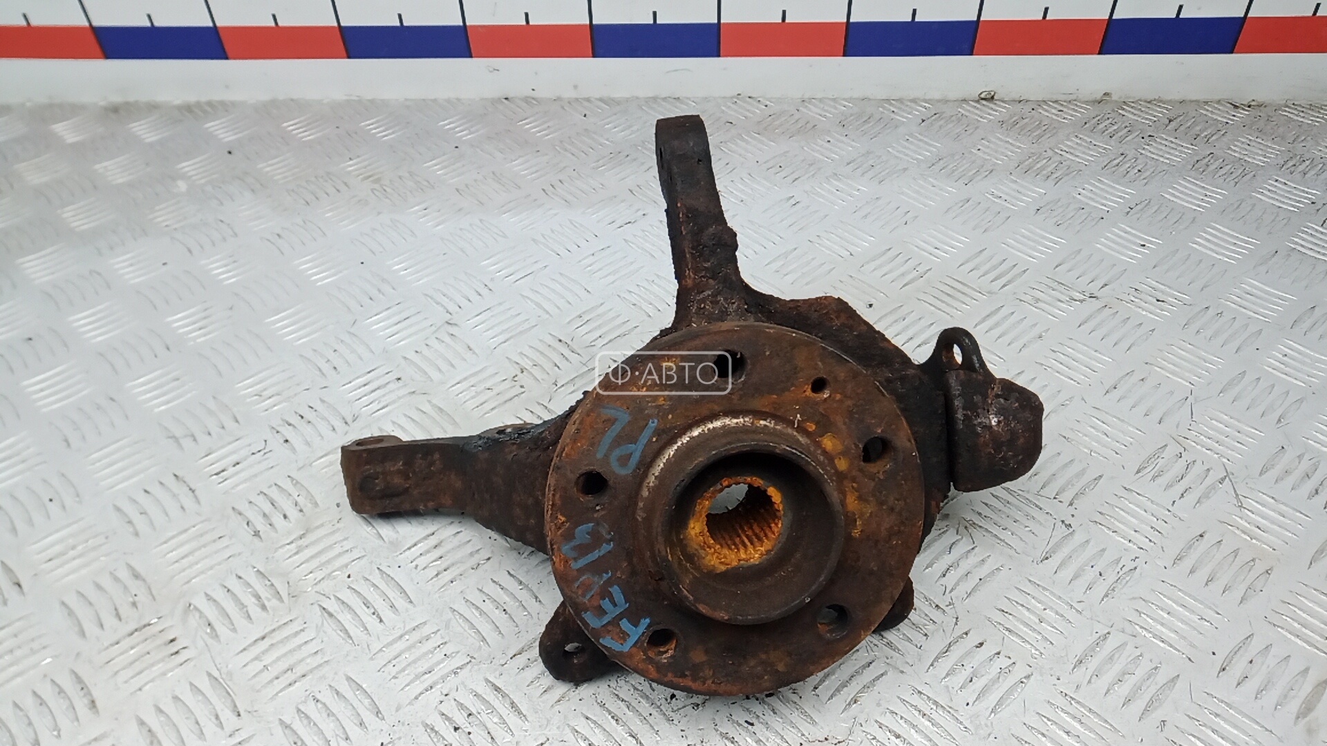Ступица передняя левая