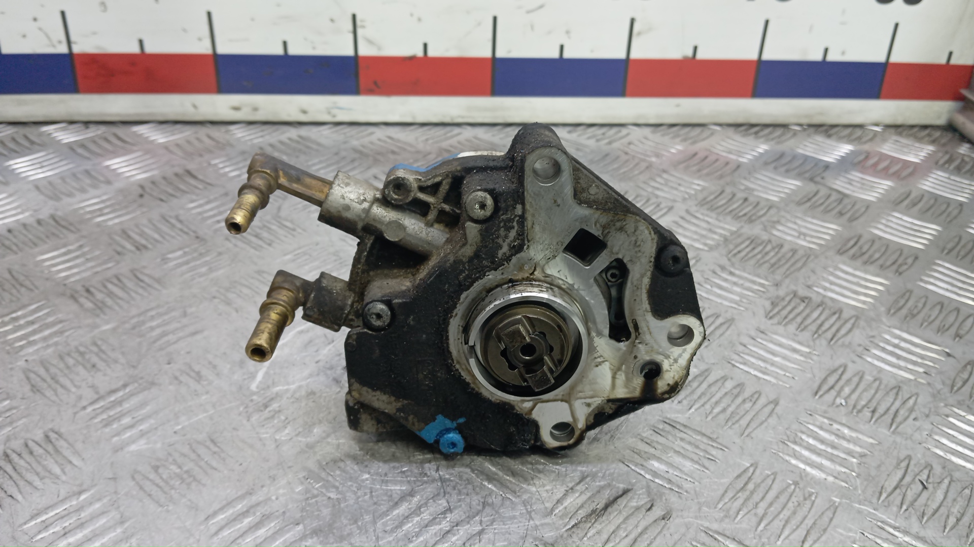 Насос вакуумный LAND ROVER DISCOVERY 4