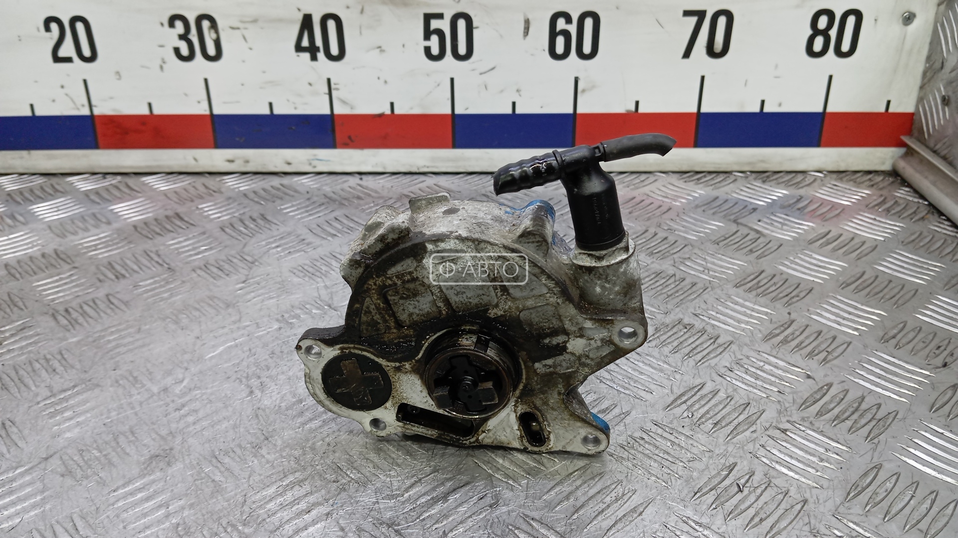 Насос вакуумный